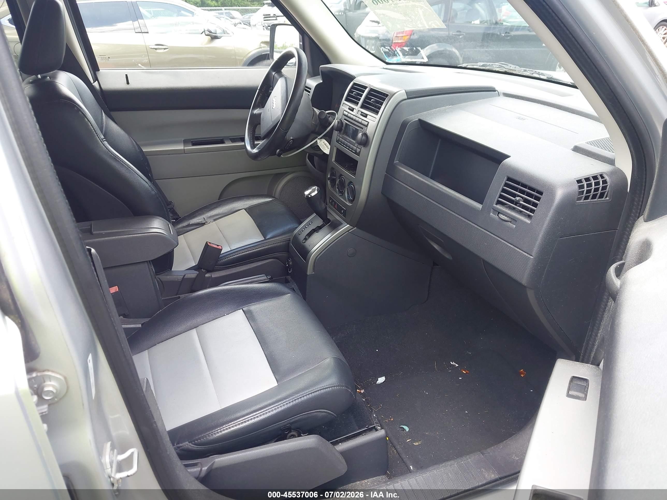 2007 Jeep Patriot Limited Silver vin: 1J8FF48W37D286043