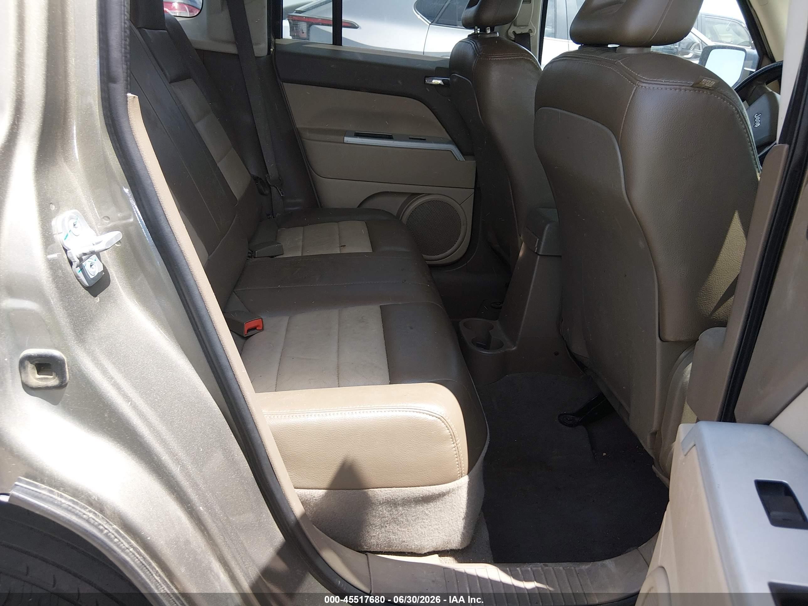 2008 Jeep Patriot Limited Gold vin: 1J8FF48W38D547432