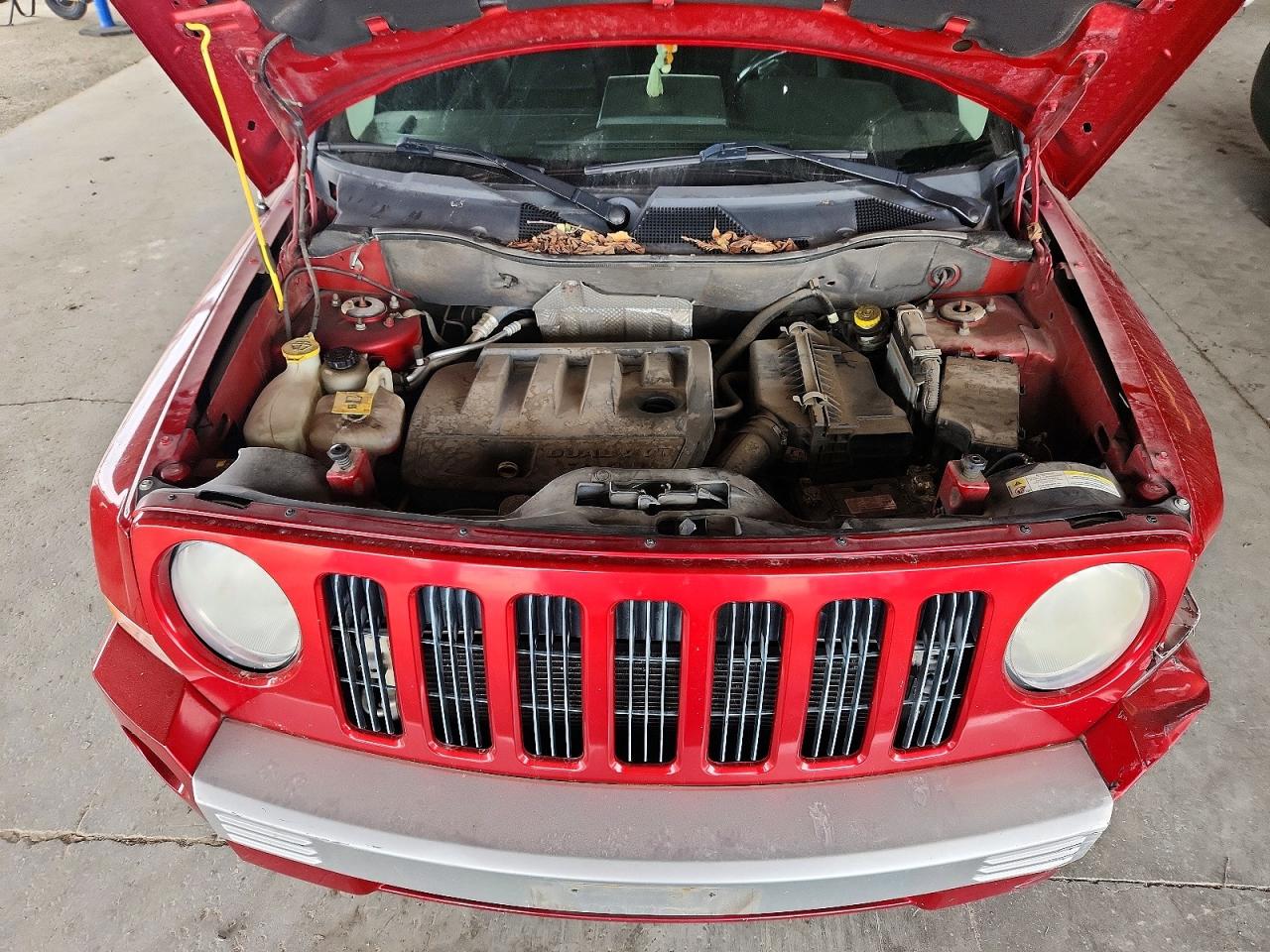 2008 Jeep Patriot Limited Red vin: 1J8FF48W48D541302