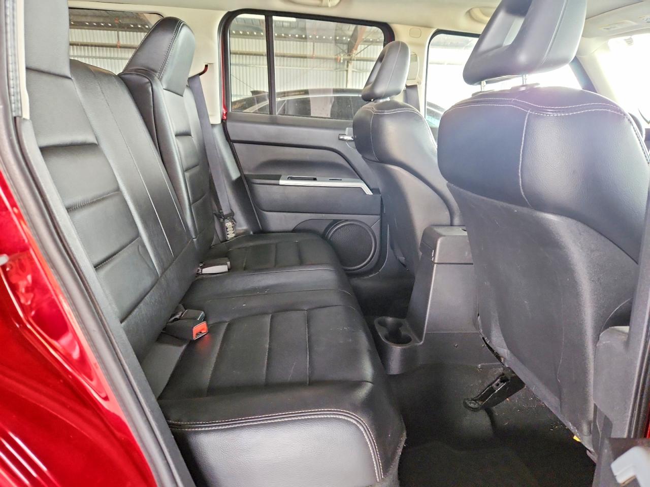 2008 Jeep Patriot Limited Red vin: 1J8FF48W48D541302