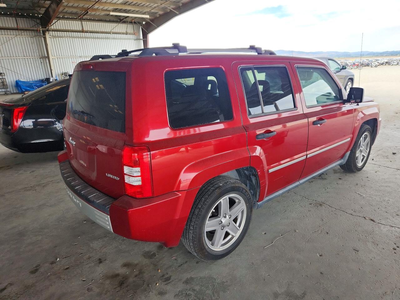 2008 Jeep Patriot Limited Red vin: 1J8FF48W48D541302