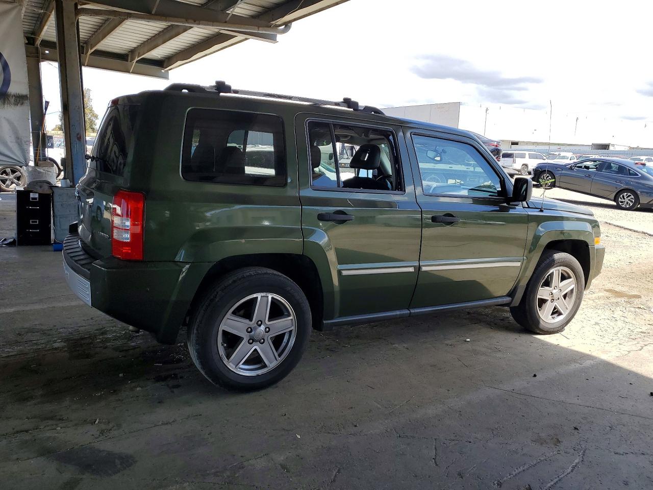 2008 Jeep Patriot Limited Green vin: 1J8FF48W58D528526