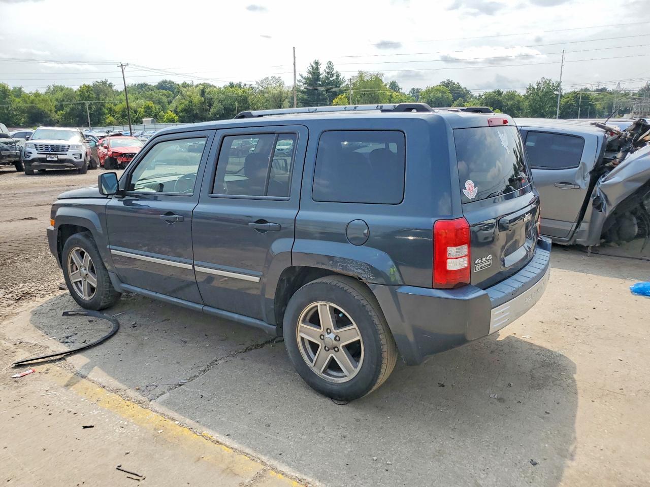 2008 Jeep Patriot Limited Серый vin: 1J8FF48W58D608246
