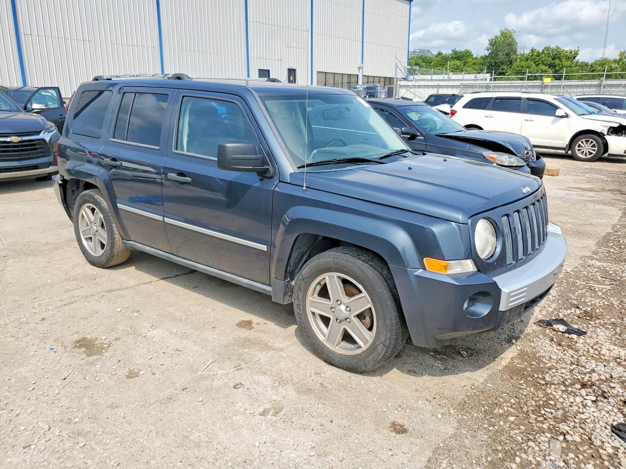 2008 Jeep Patriot Limited Серый vin: 1J8FF48W58D608246