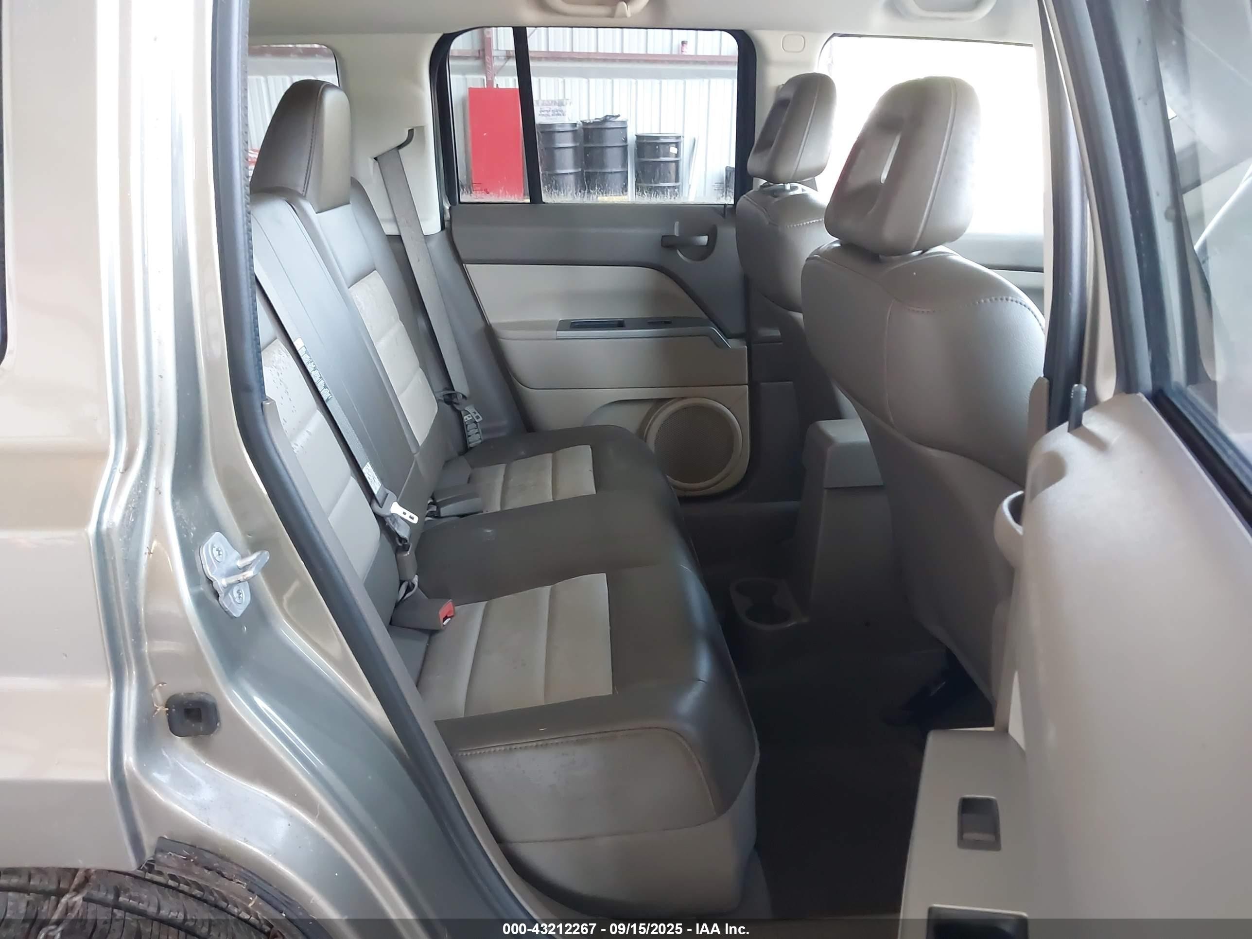 2007 Jeep Patriot Limited Gray vin: 1J8FF48W67D286196