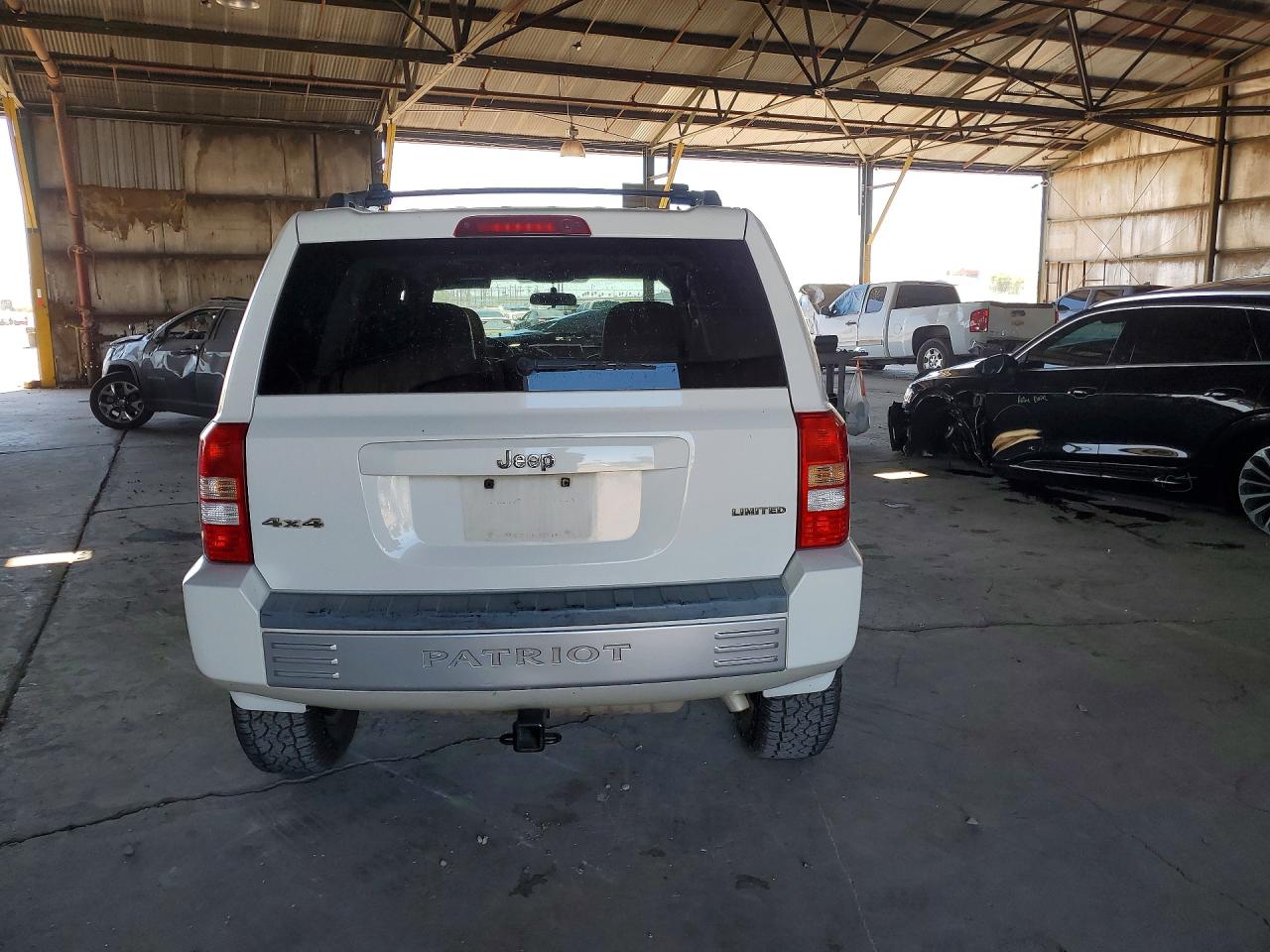 2007 Jeep Patriot Limit Белый vin: 1J8FF48W67D424724