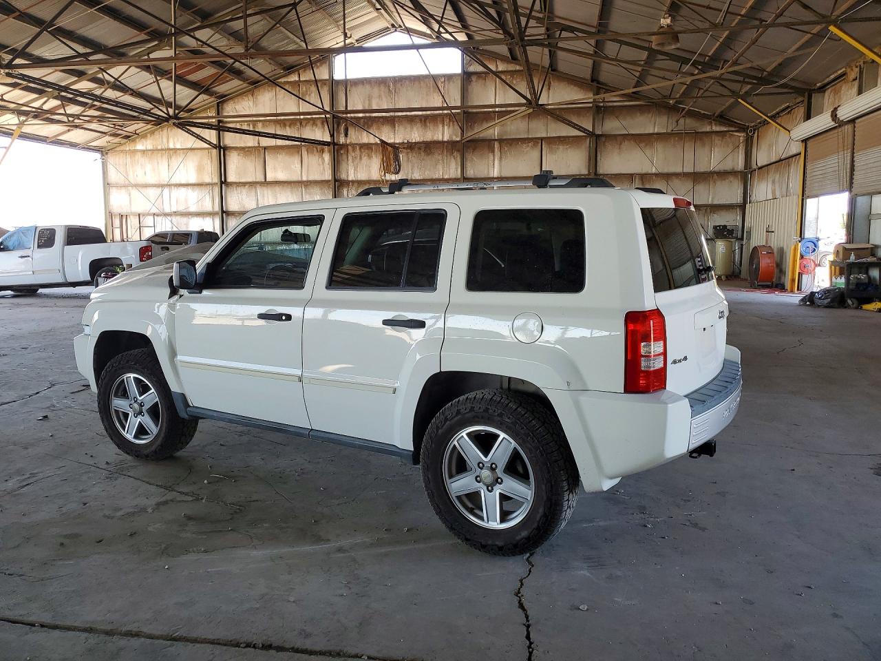 2007 Jeep Patriot Limit Белый vin: 1J8FF48W67D424724