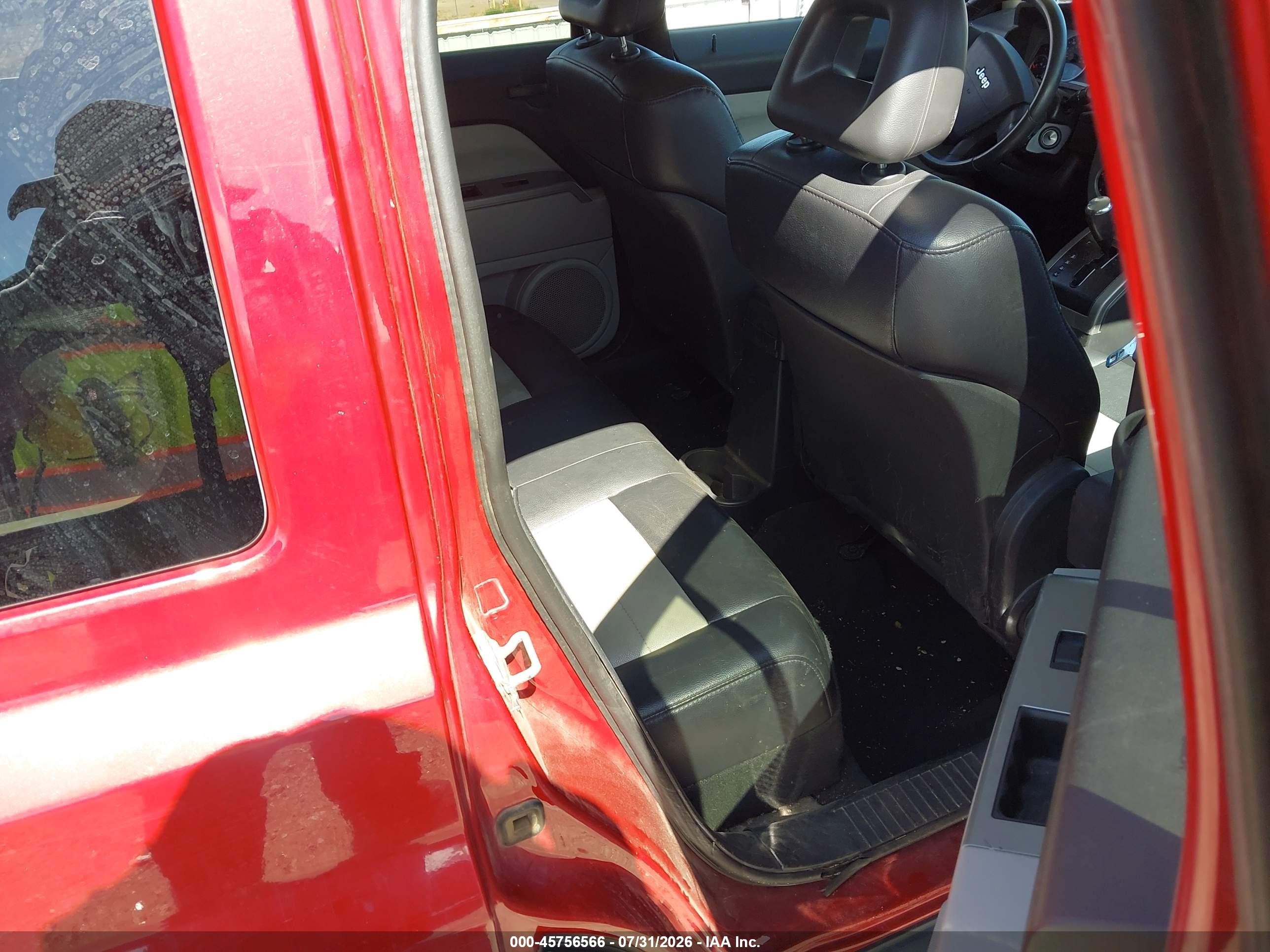 2007 Jeep Patriot Limited Red vin: 1J8FF48WX7D272091