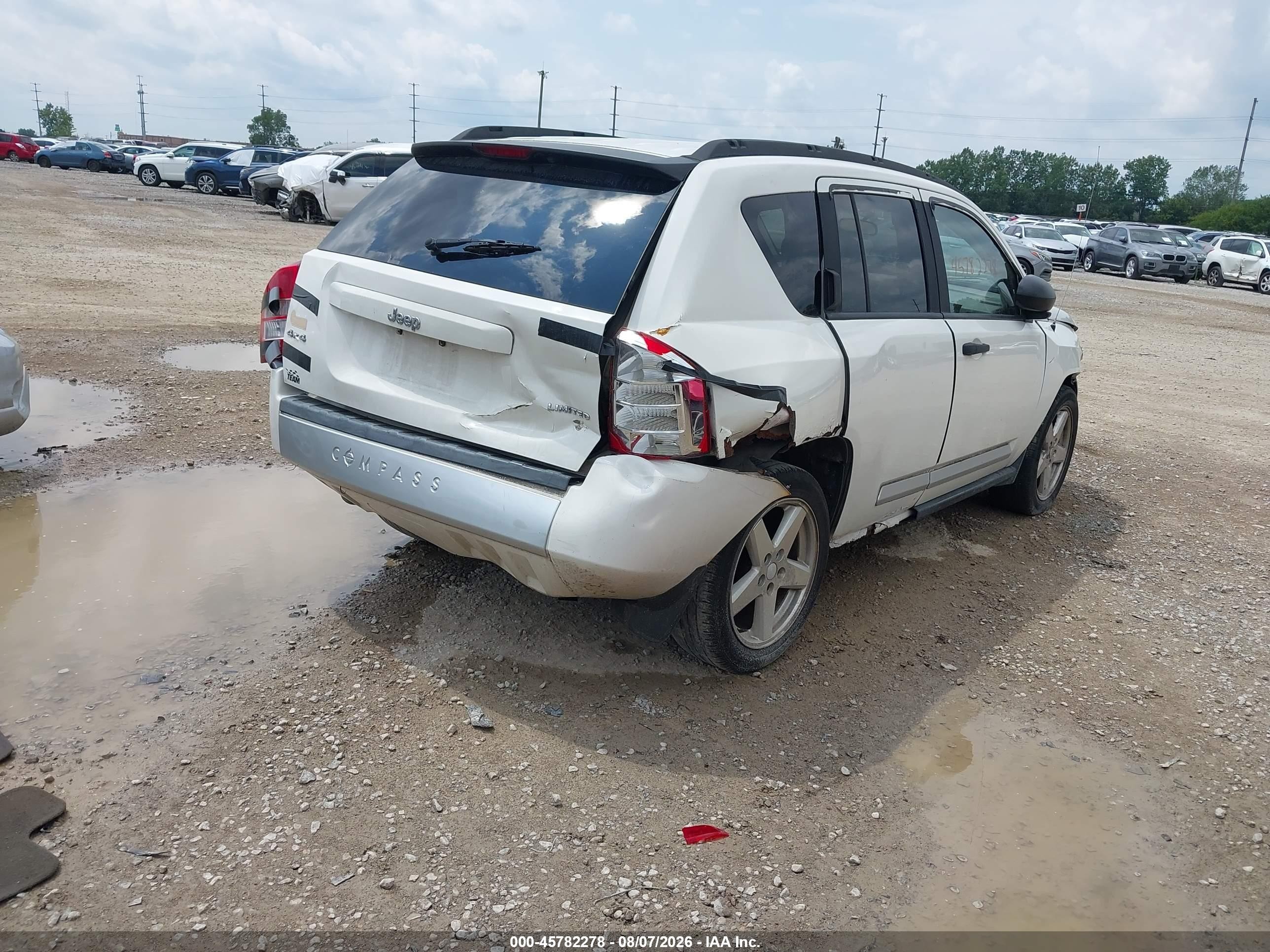 2007 Jeep Compass Limited Белый vin: 1J8FF57W17D180472