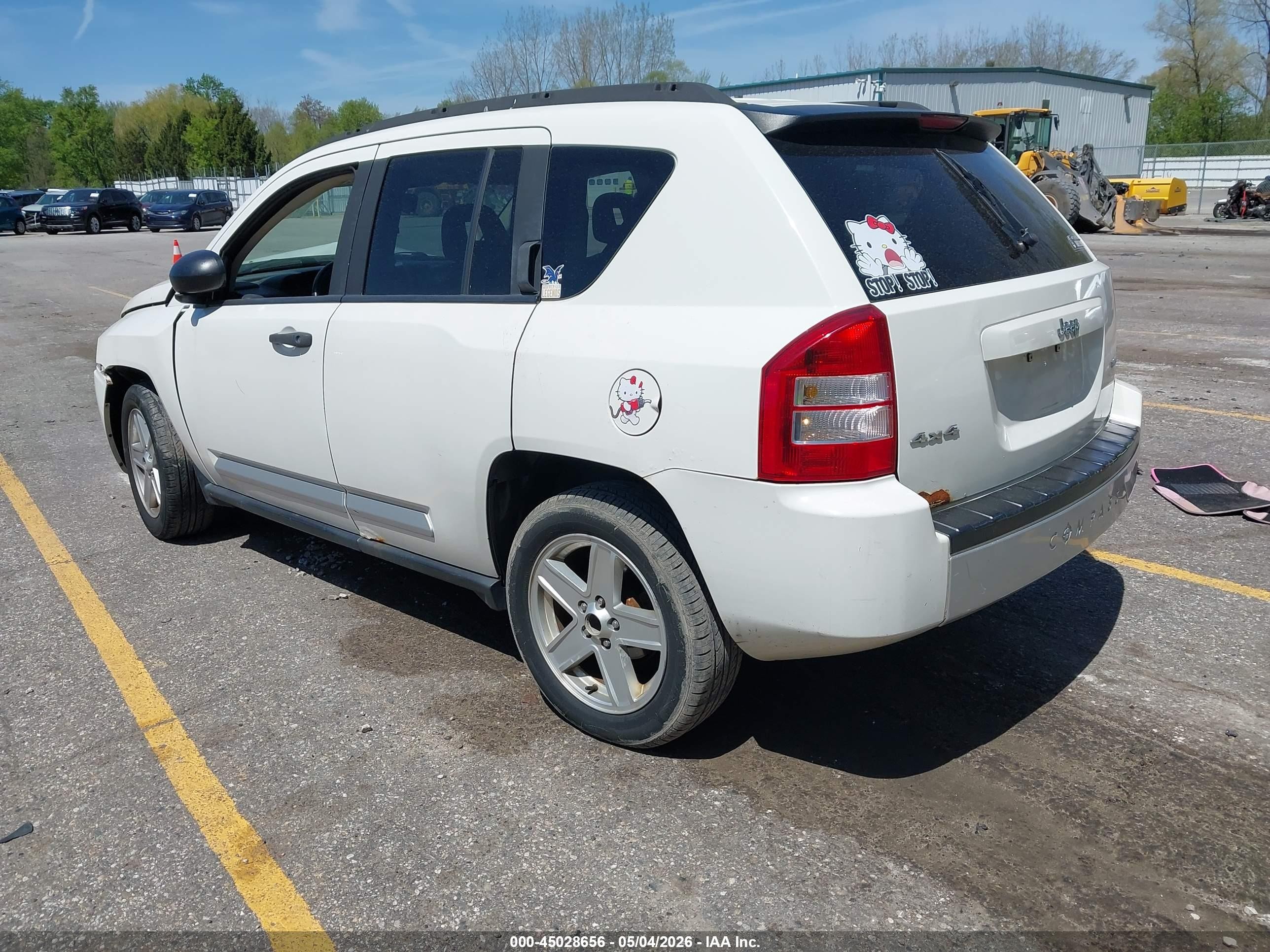 2007 Jeep Compass Limited White vin: 1J8FF57W47D169837