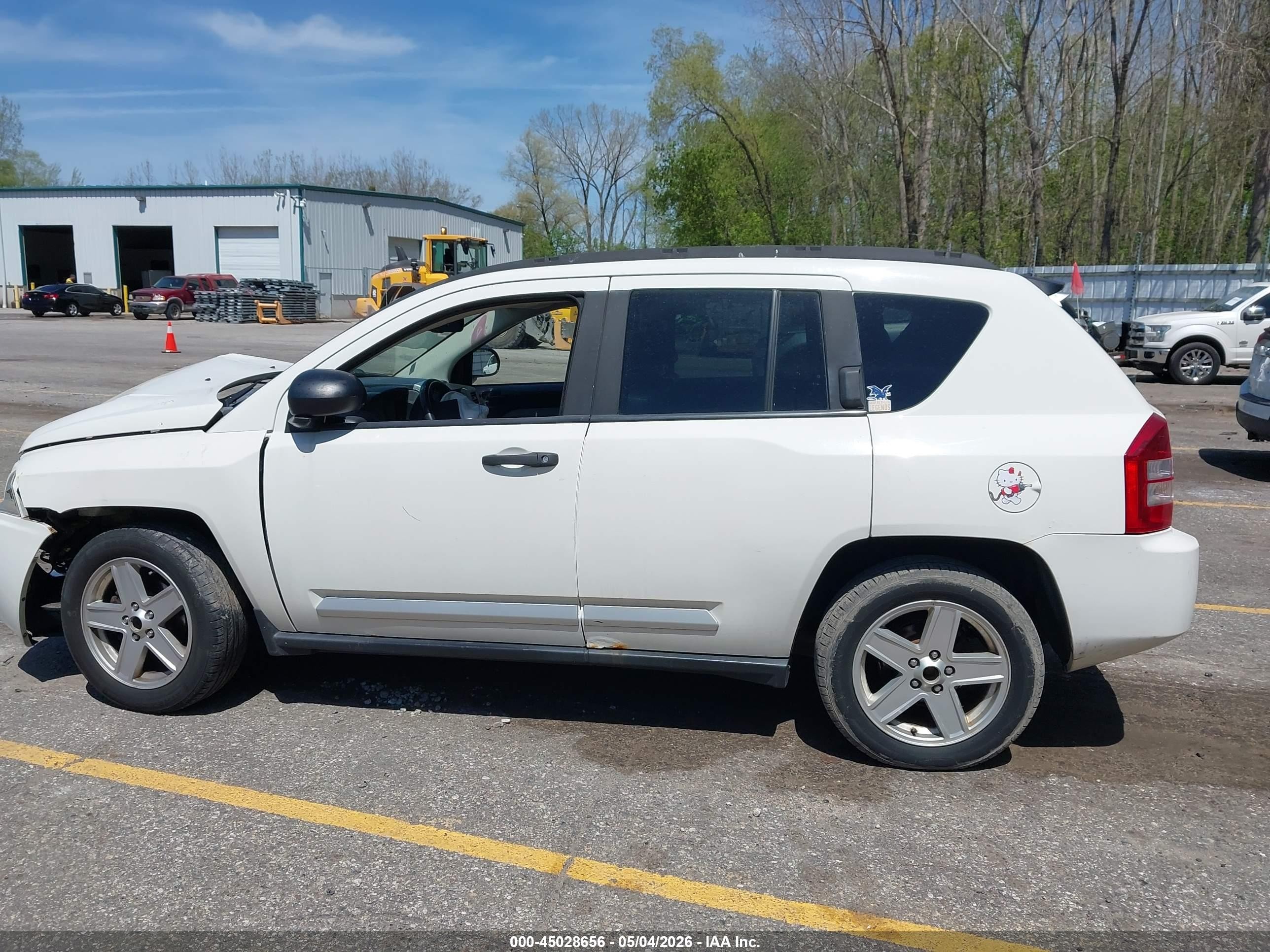 2007 Jeep Compass Limited White vin: 1J8FF57W47D169837