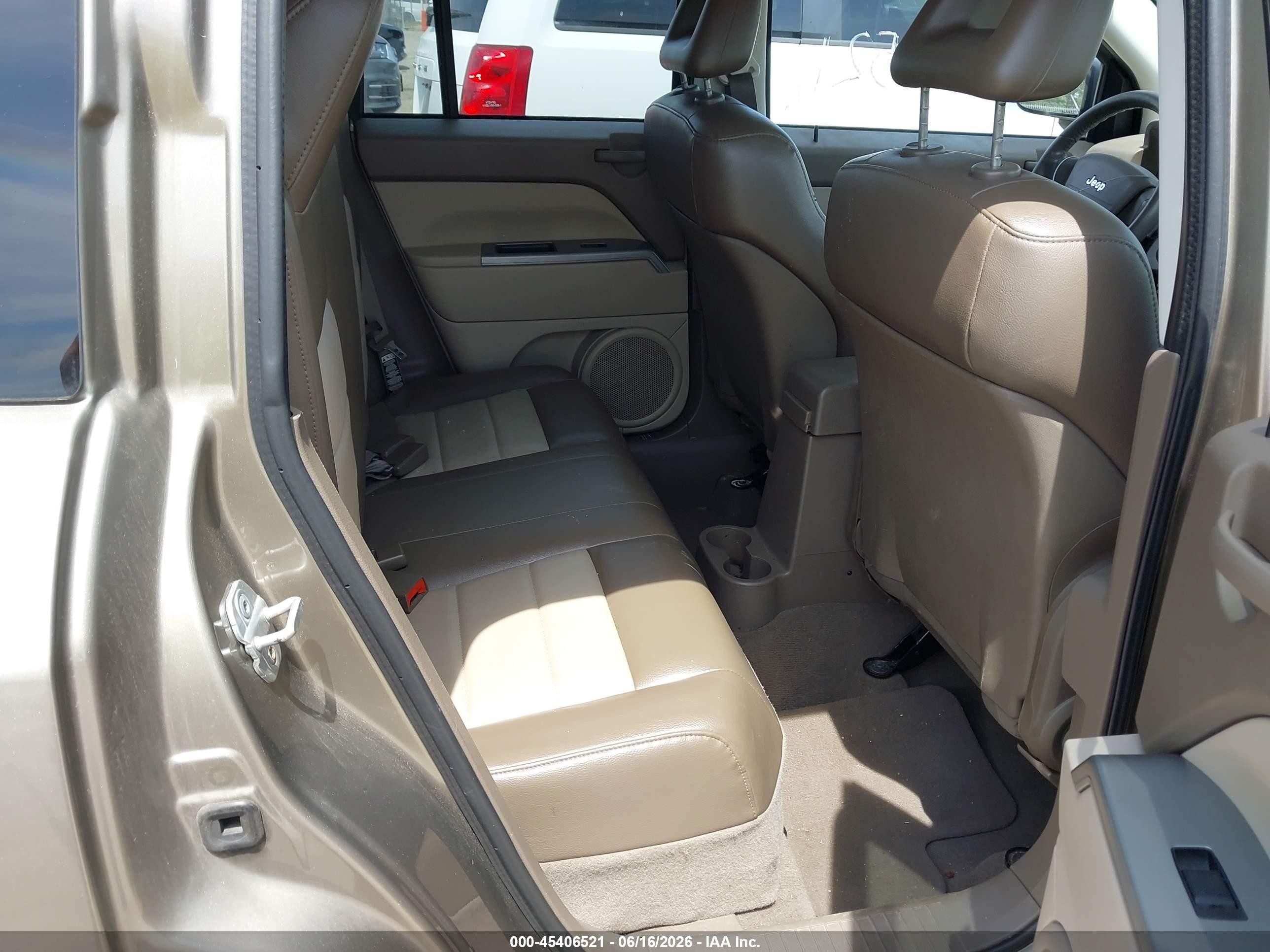 2007 Jeep Compass Limited Brown vin: 1J8FF57W97D142570