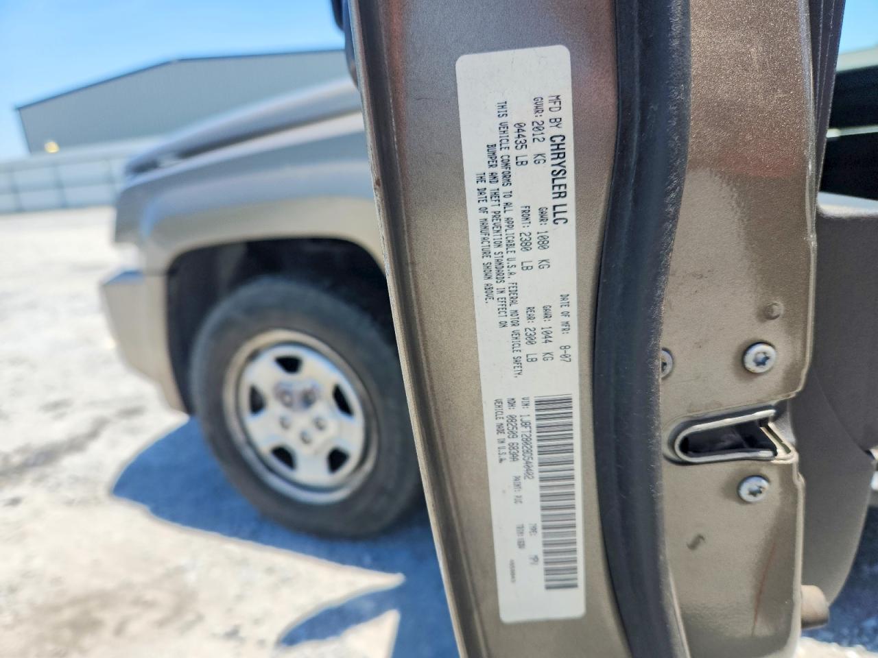 2008 Jeep Patriot Sport Gold vin: 1J8FT28028D540402