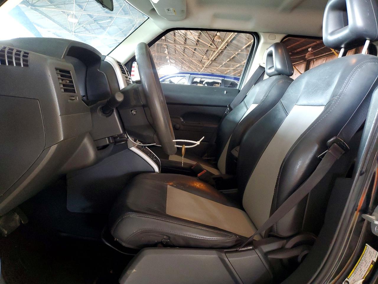2008 Jeep Patriot Sport Черный vin: 1J8FT28028D709513