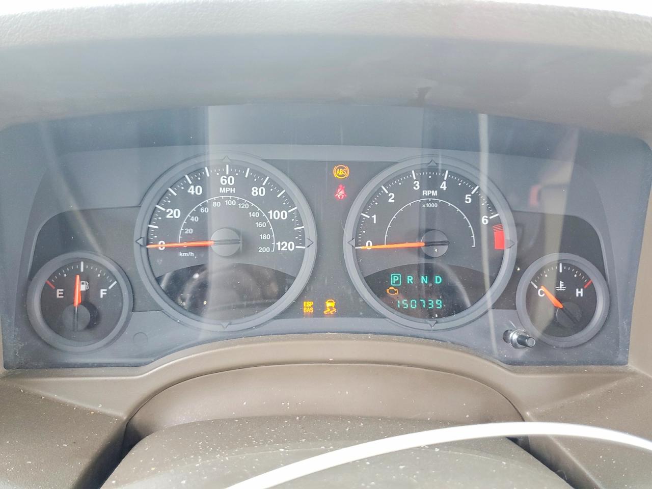 2008 Jeep Patriot Sport Beige vin: 1J8FT28078D553209