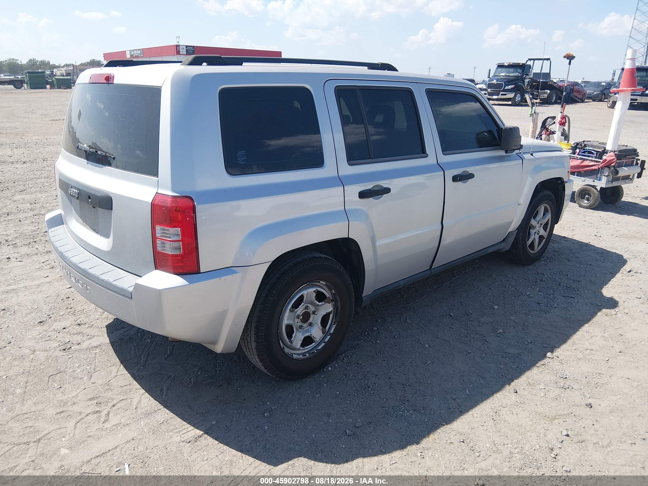 2008 Jeep Patriot Sport Silver vin: 1J8FT28088D799041