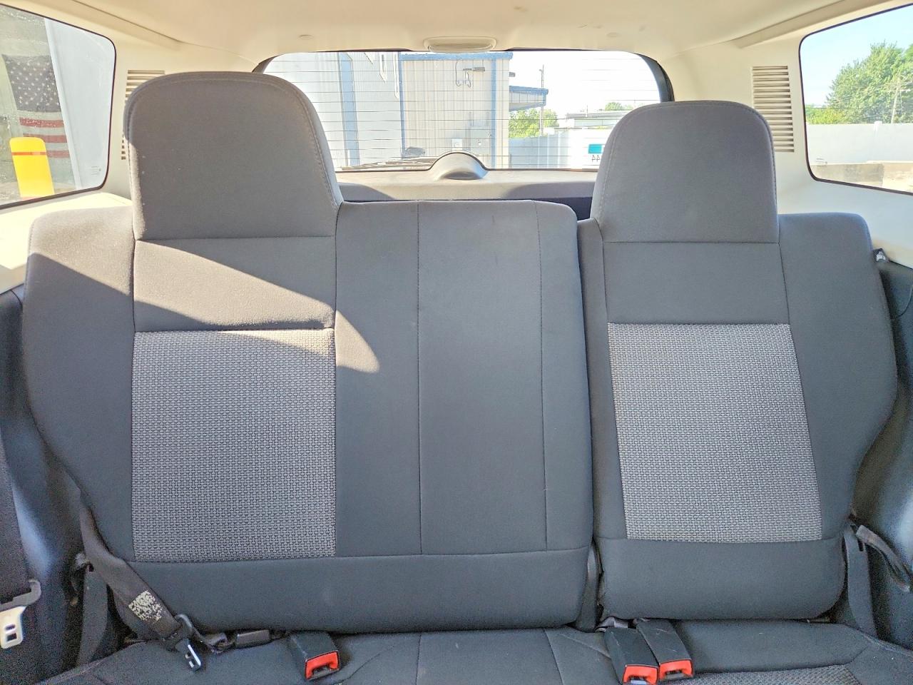 2009 Jeep Patriot Sport Серебряный vin: 1J8FT28B79D154173