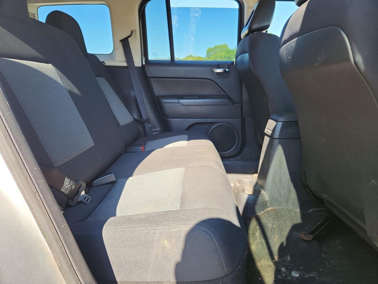 2009 Jeep Patriot Sport Серебряный vin: 1J8FT28B79D154173