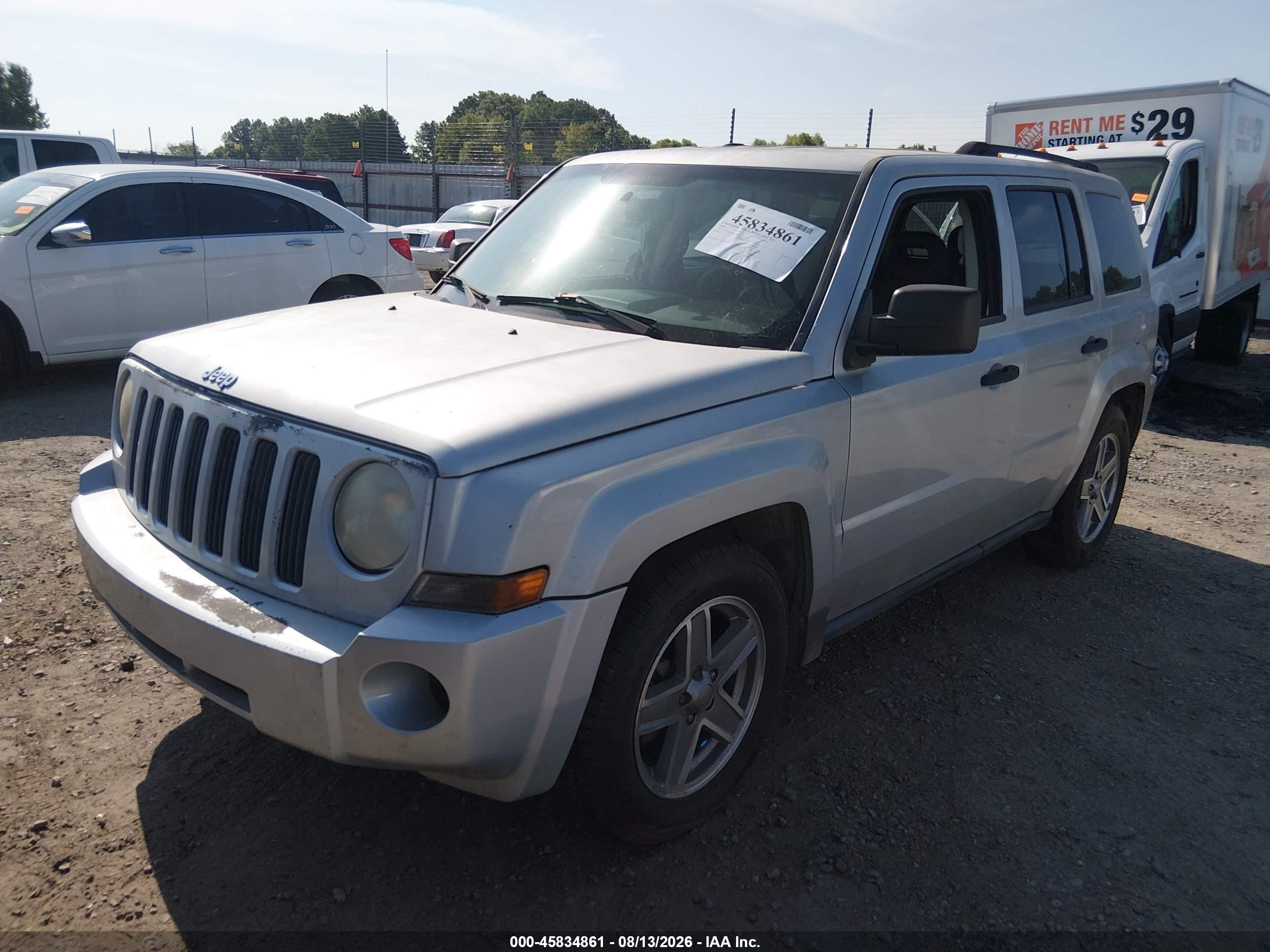 2008 Jeep Patriot Sport Серебряный vin: 1J8FT28W08D698144
