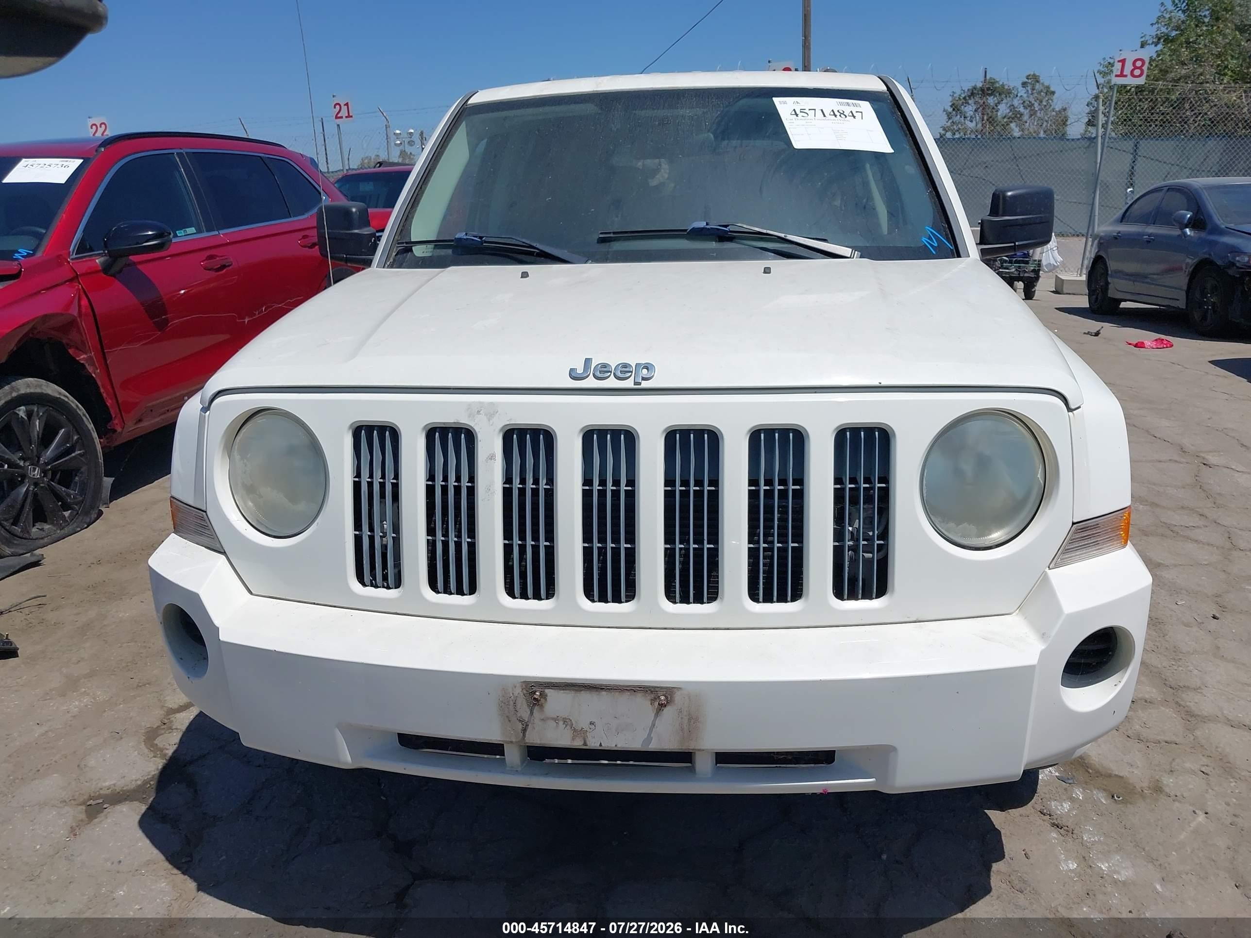 2008 Jeep Patriot Sport White vin: 1J8FT28W18D794140