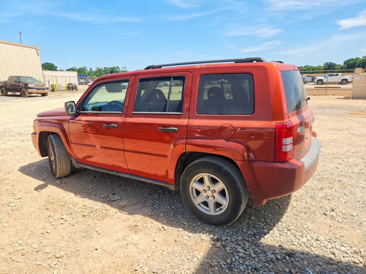 2008 Jeep Patriot Sport Orange vin: 1J8FT28W38D570531
