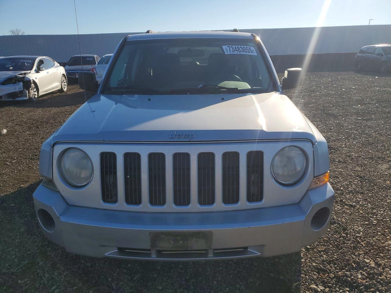 2008 Jeep Patriot Sport Silver vin: 1J8FT28W48D729783