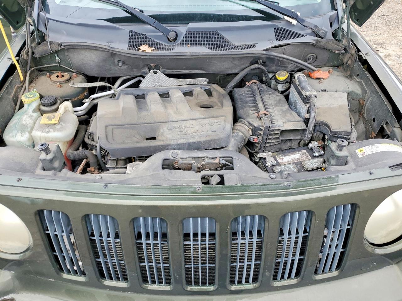 2008 Jeep Patriot Sport Green vin: 1J8FT28W68D706831