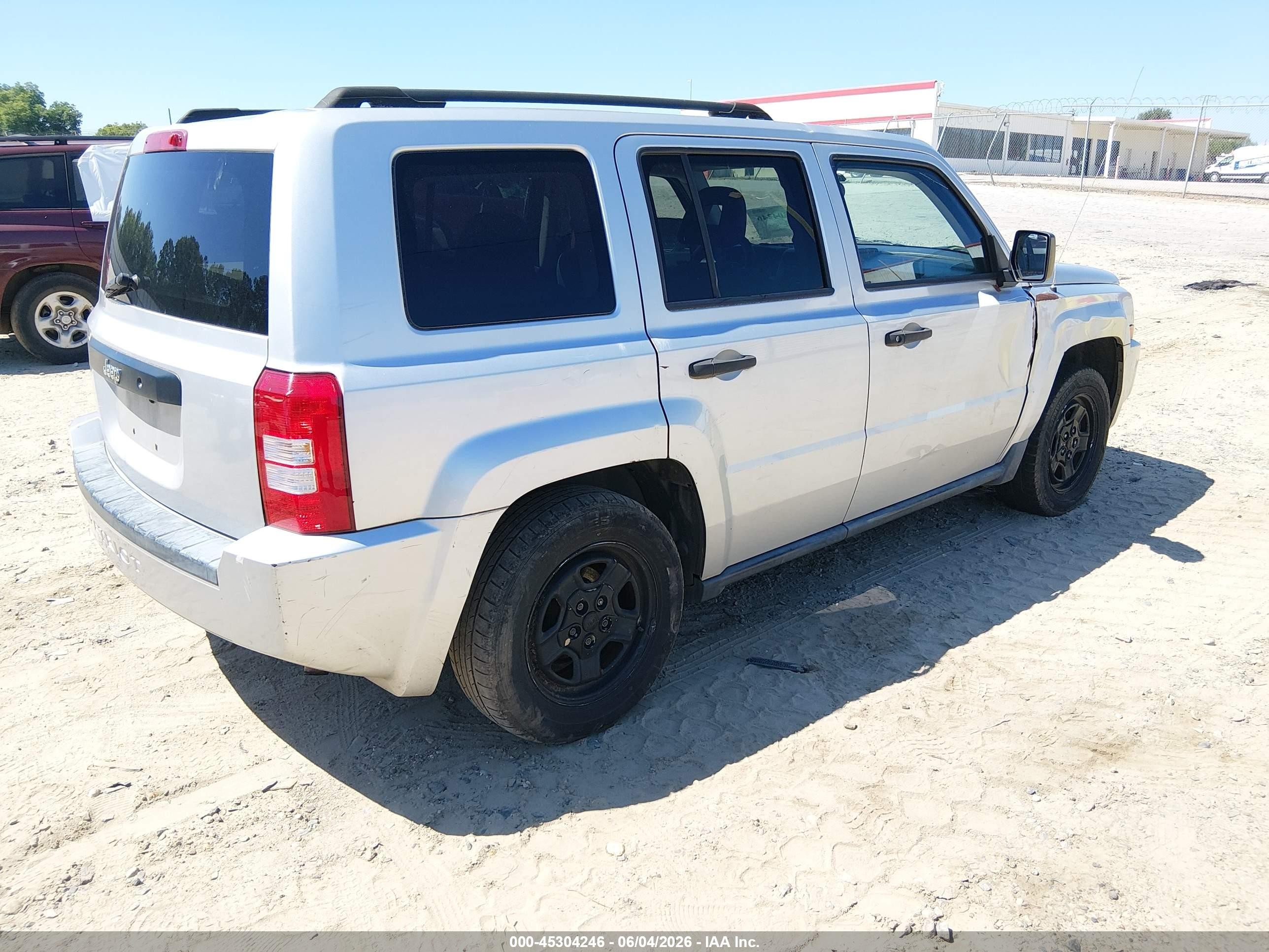 2007 Jeep Patriot Sport Silver vin: 1J8FT28W77D398227