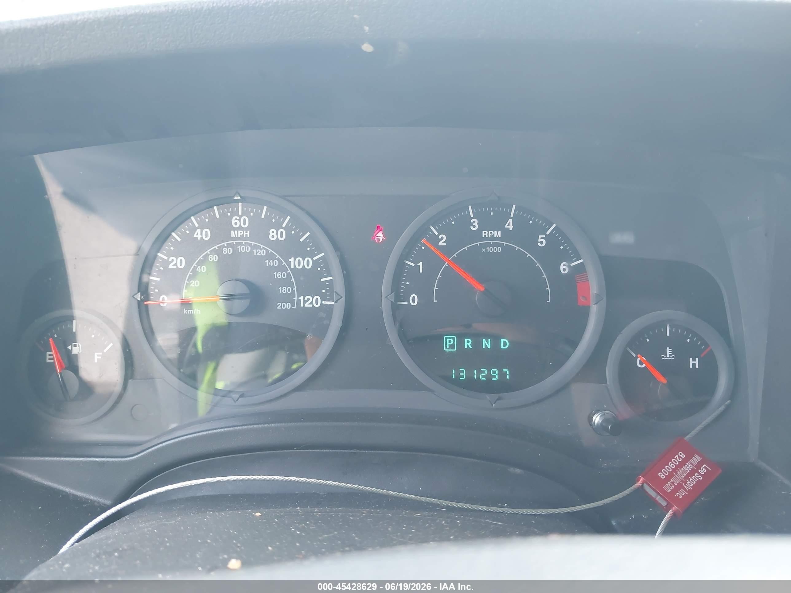 2008 Jeep Patriot Sport Gold vin: 1J8FT28W88D522927