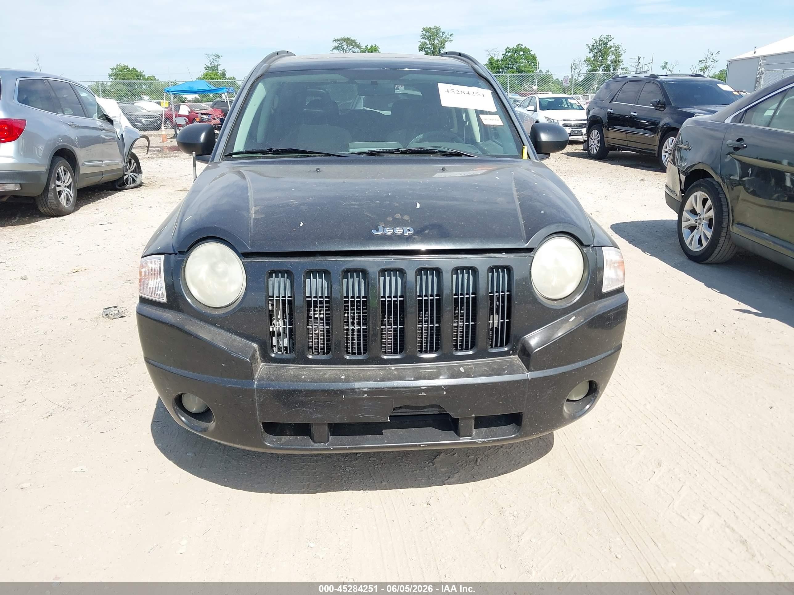 2008 Jeep Compass Sport Black vin: 1J8FT47028D766906