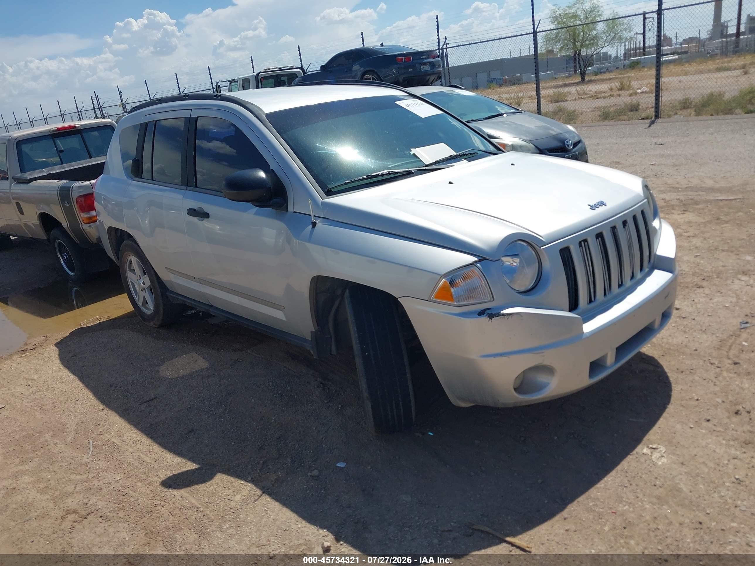 2008 Jeep Compass Sport Silver vin: 1J8FT47038D601432