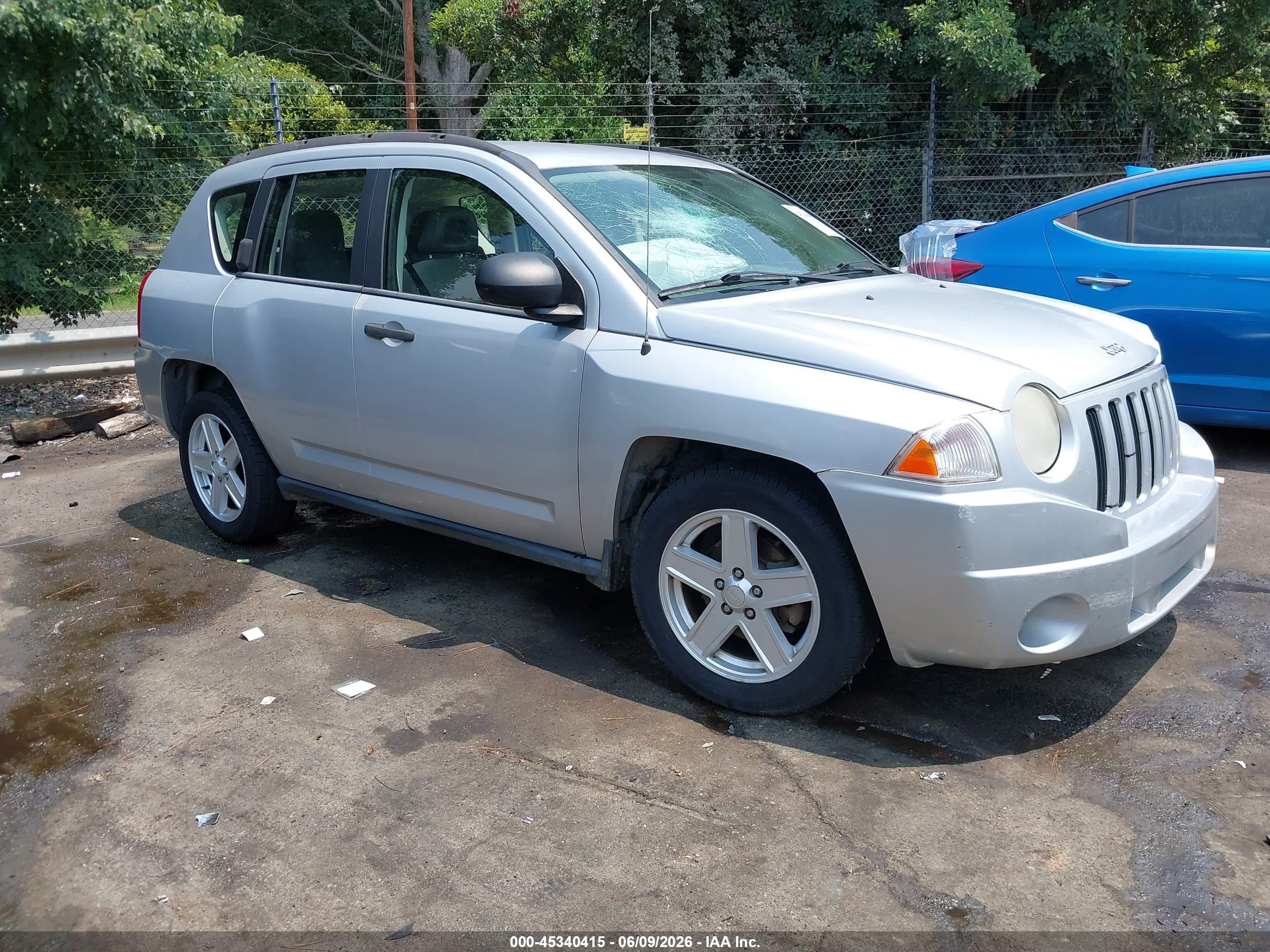 2007 Jeep Compass Sport Silver vin: 1J8FT47057D256421