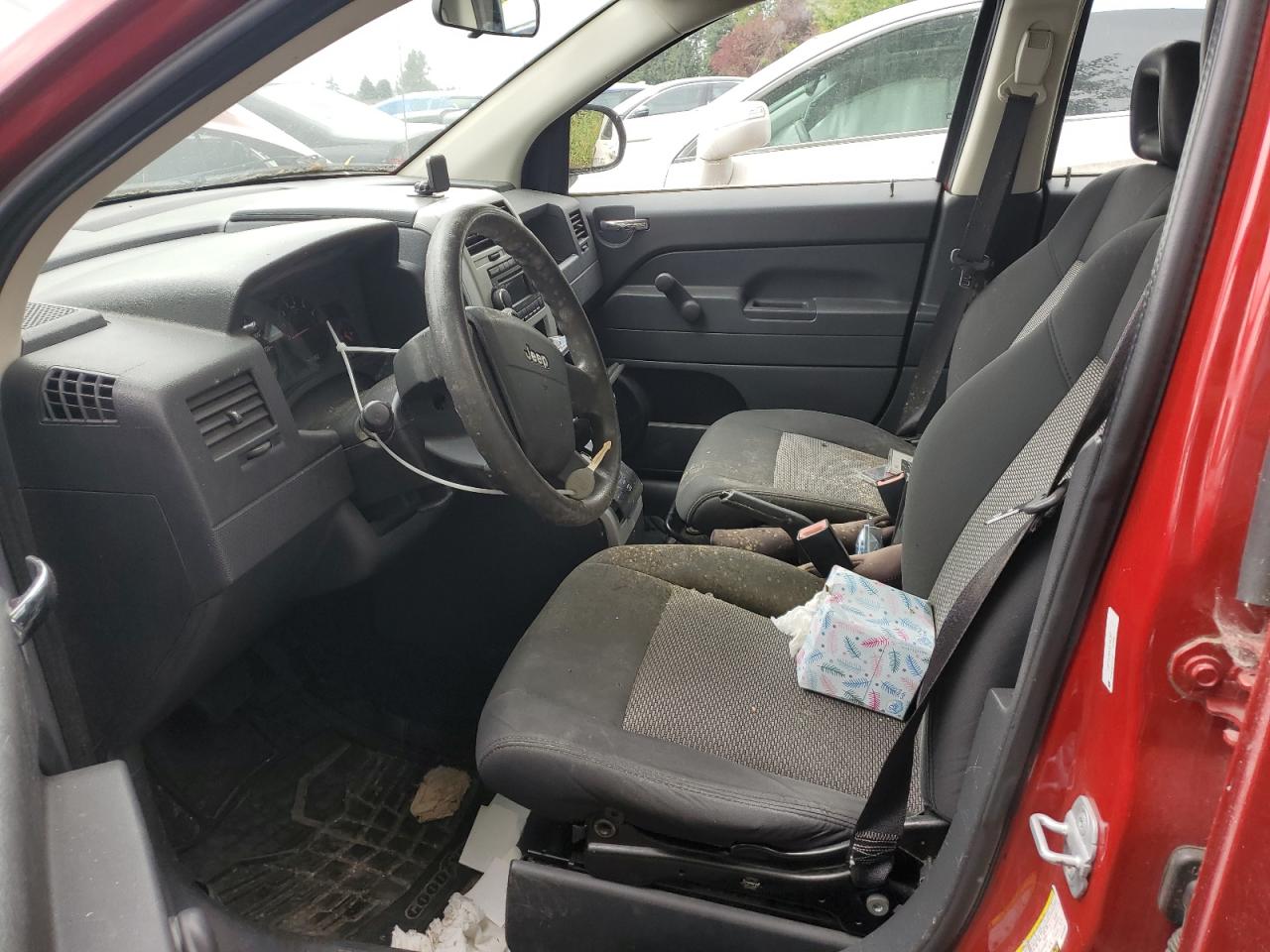 2008 Jeep Compass Sport Красный vin: 1J8FT47058D744365
