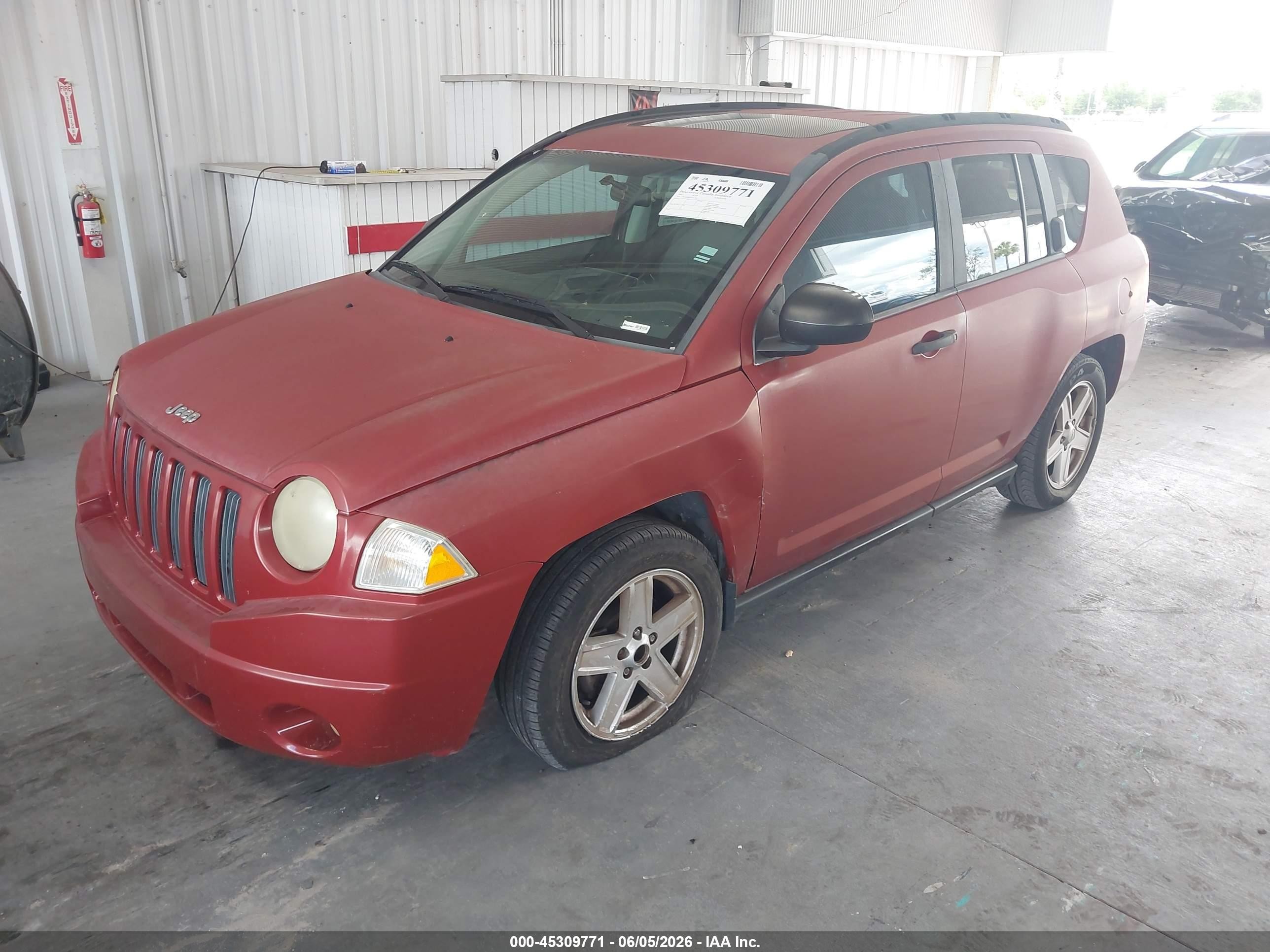 2007 Jeep Compass Sport Red vin: 1J8FT47067D391780