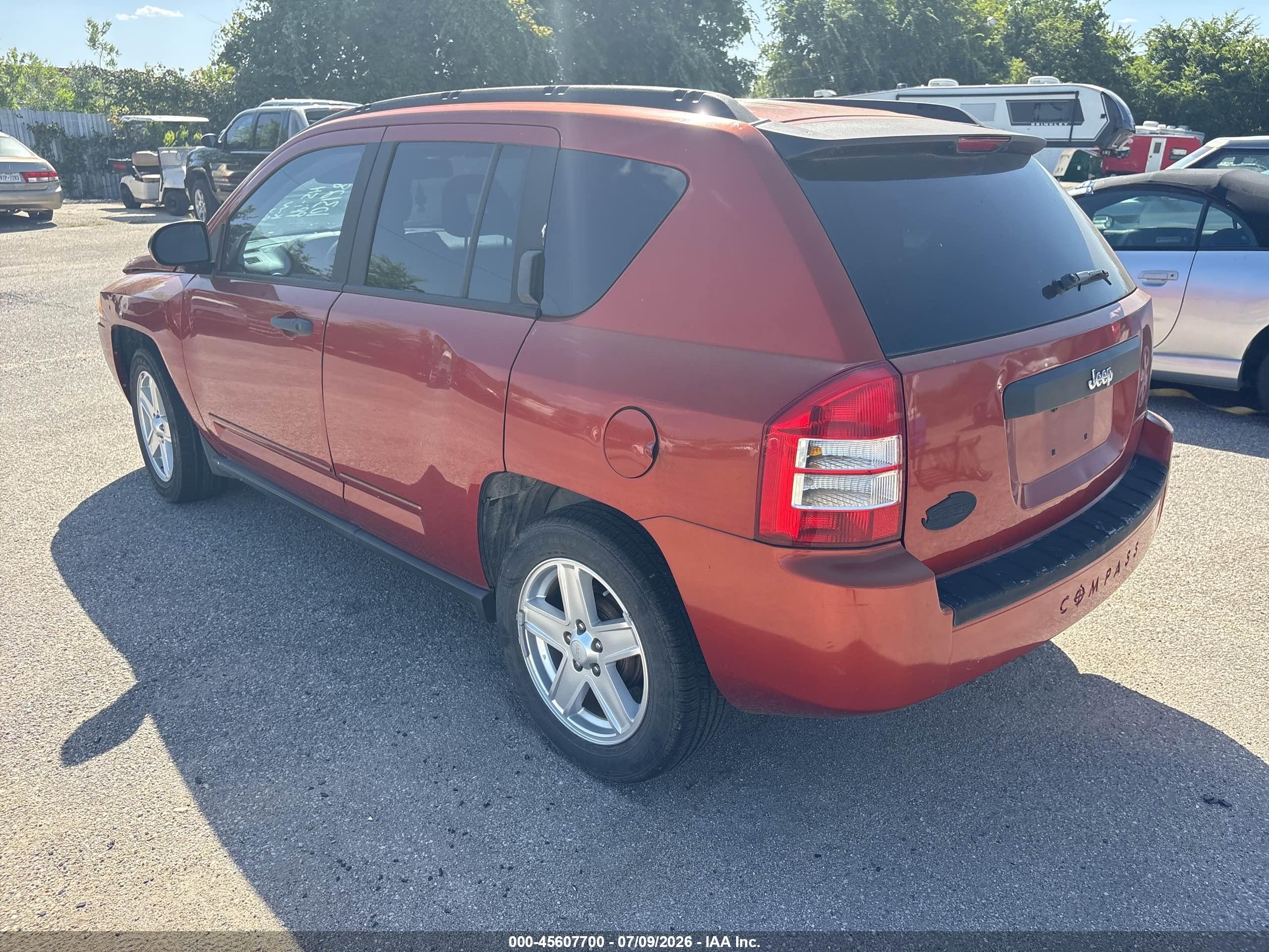 2009 Jeep Compass Sport vin: 1J8FT47B49D103128