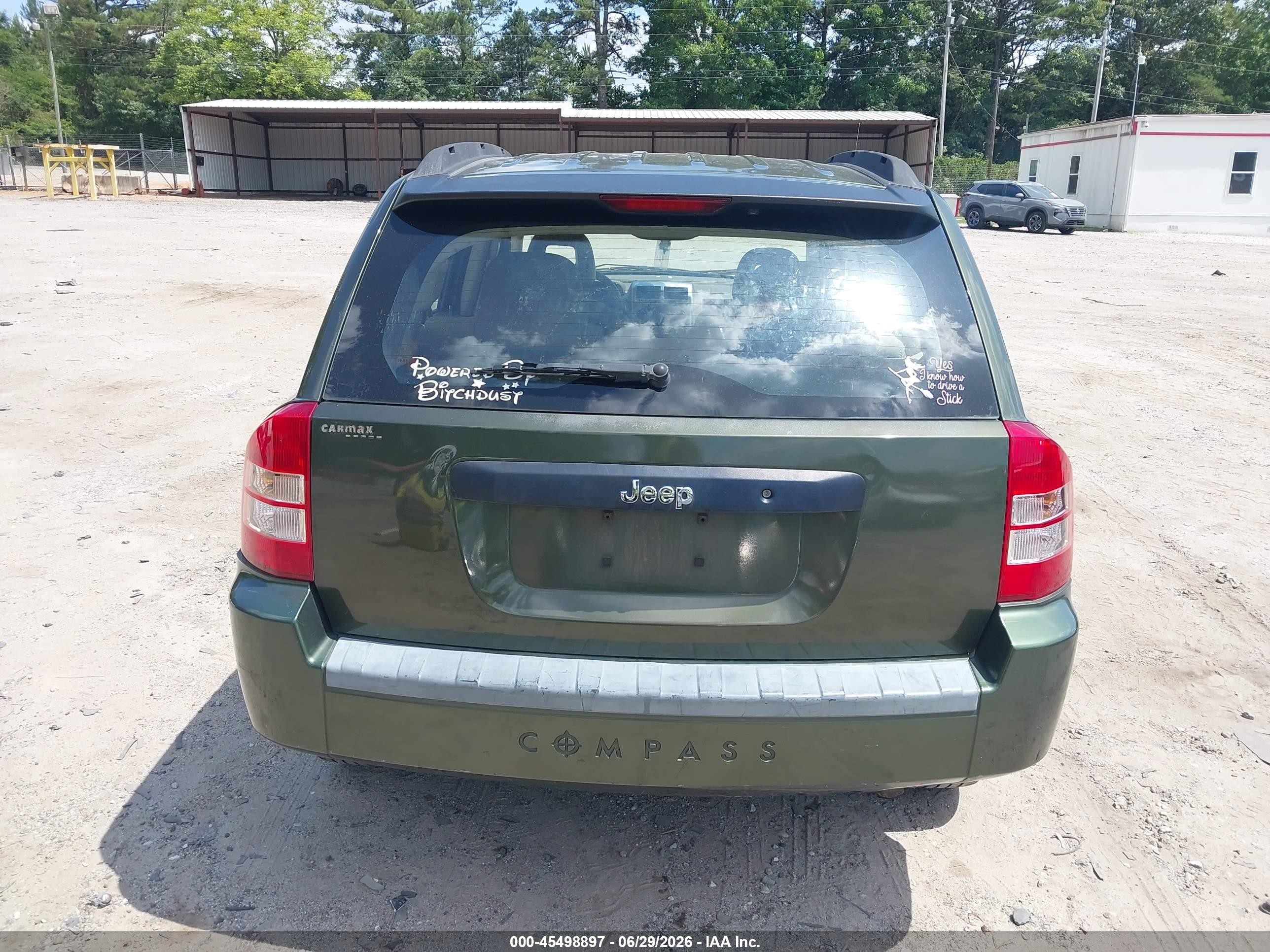 2008 Jeep Compass Sport Green vin: 1J8FT47W18D608898