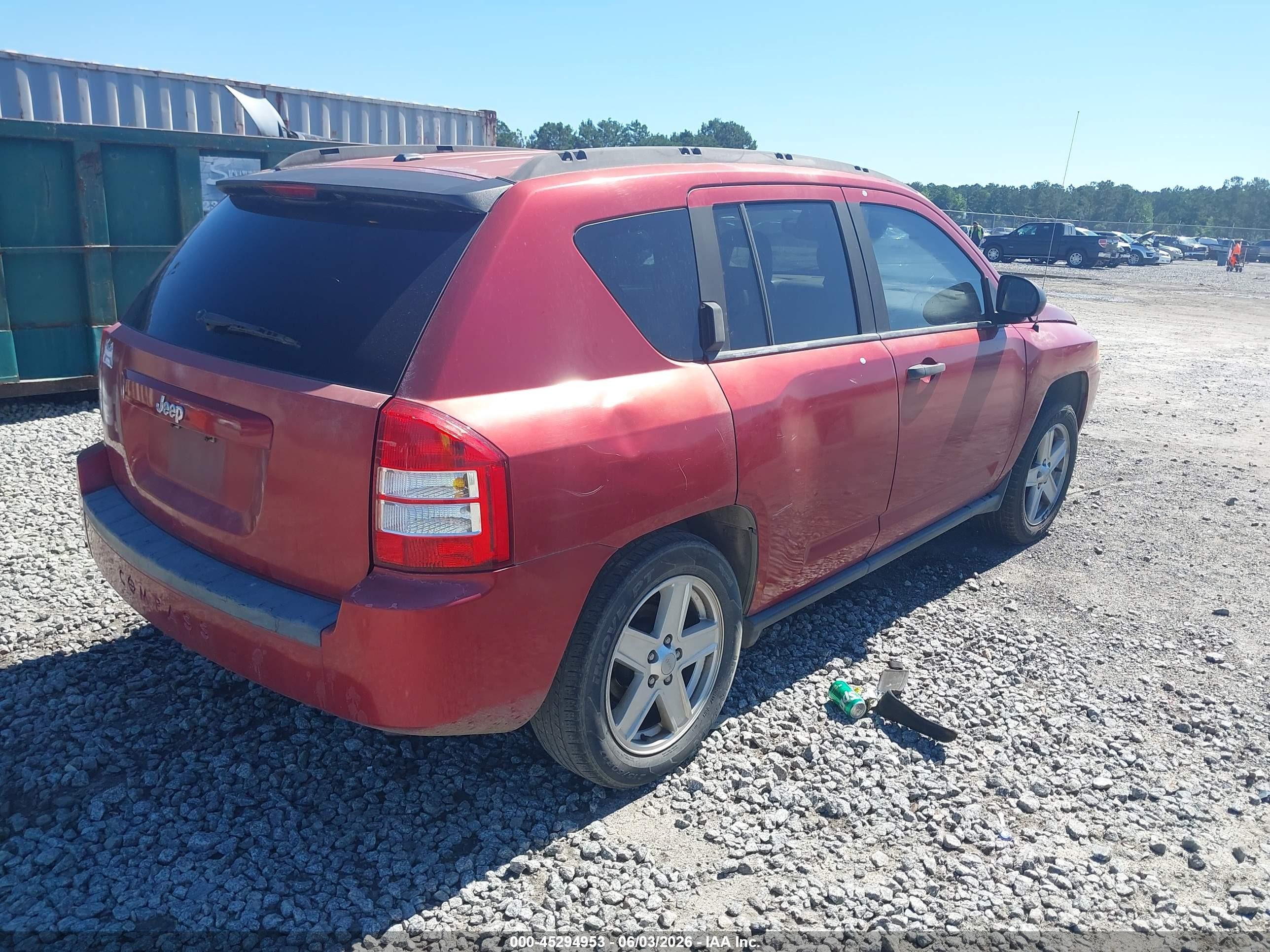 2007 Jeep Compass Sport Red vin: 1J8FT47W27D103757