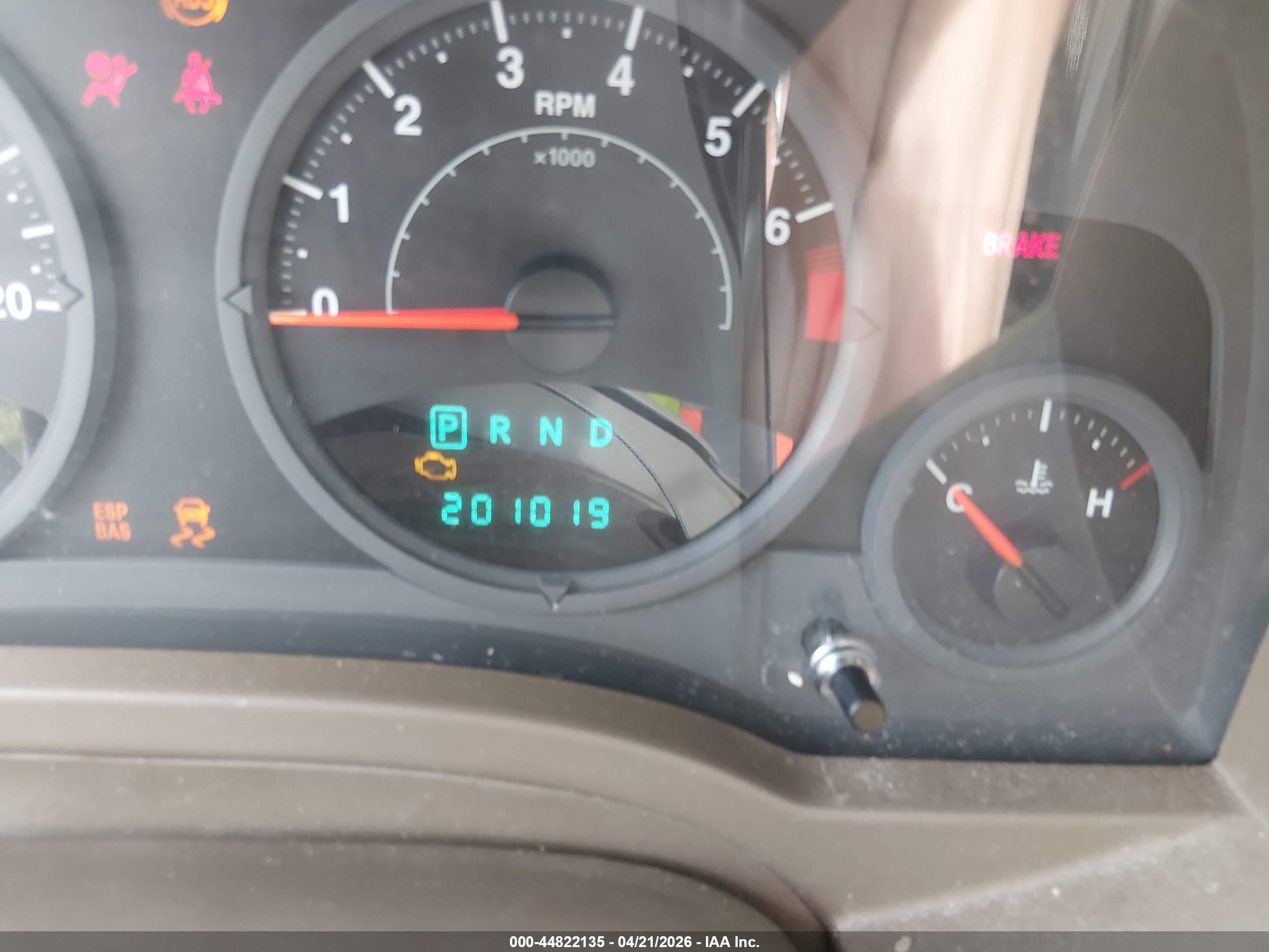 2007 Jeep Compass Sport Белый vin: 1J8FT47W27D119442