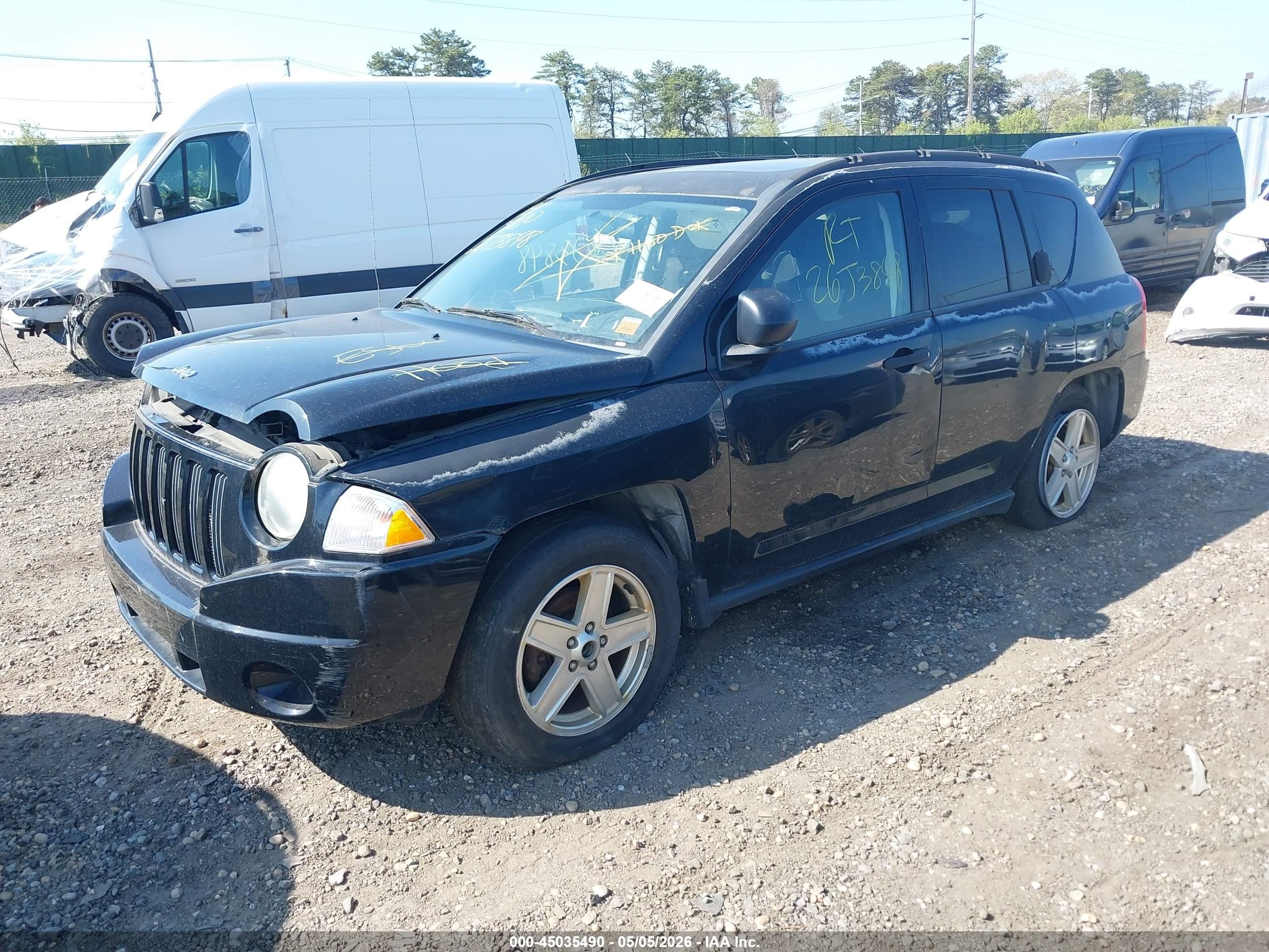 2007 Jeep Compass Sport Черный vin: 1J8FT47W37D190035