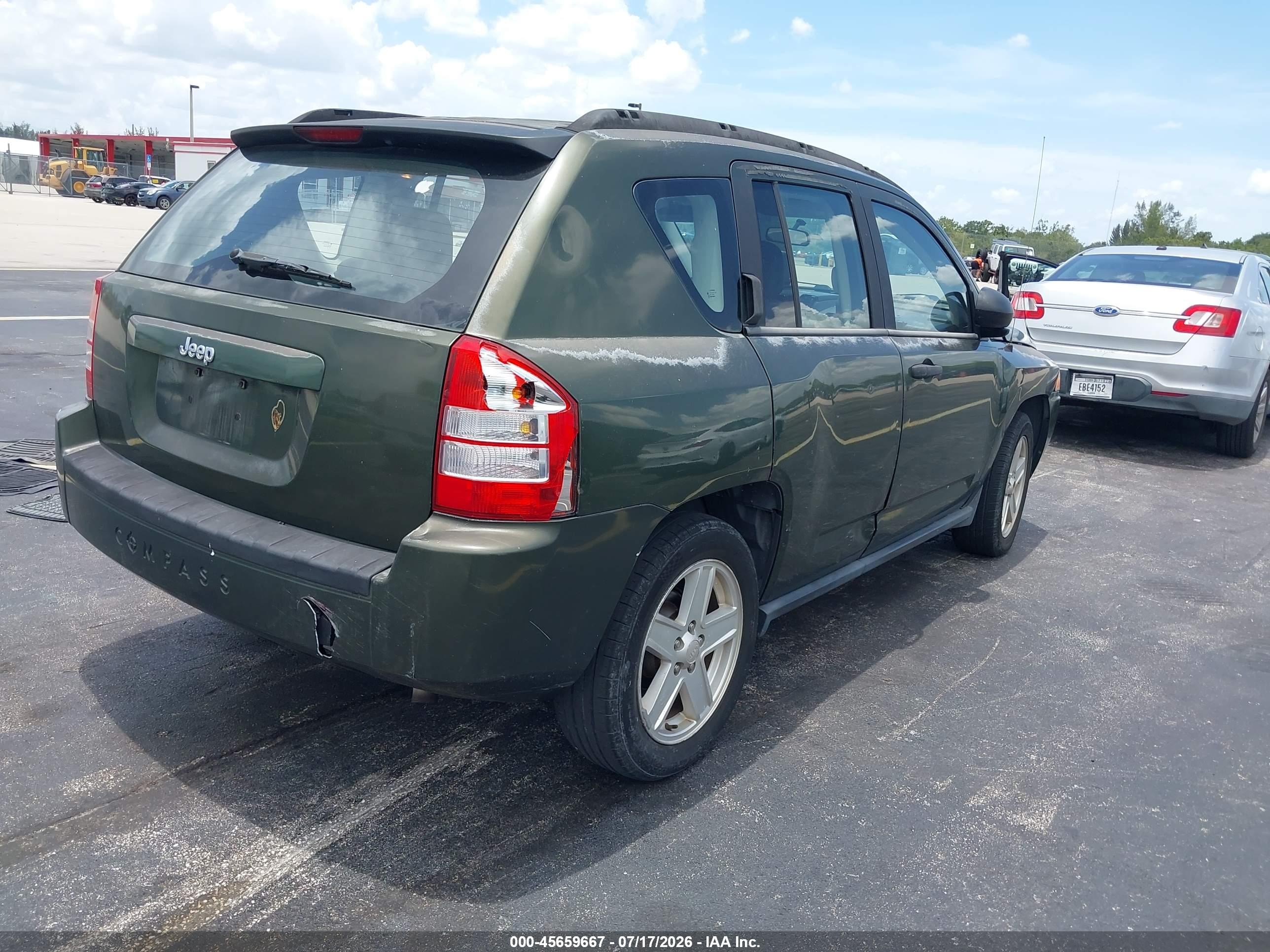 2007 Jeep Compass Sport Gray vin: 1J8FT47W37D249794