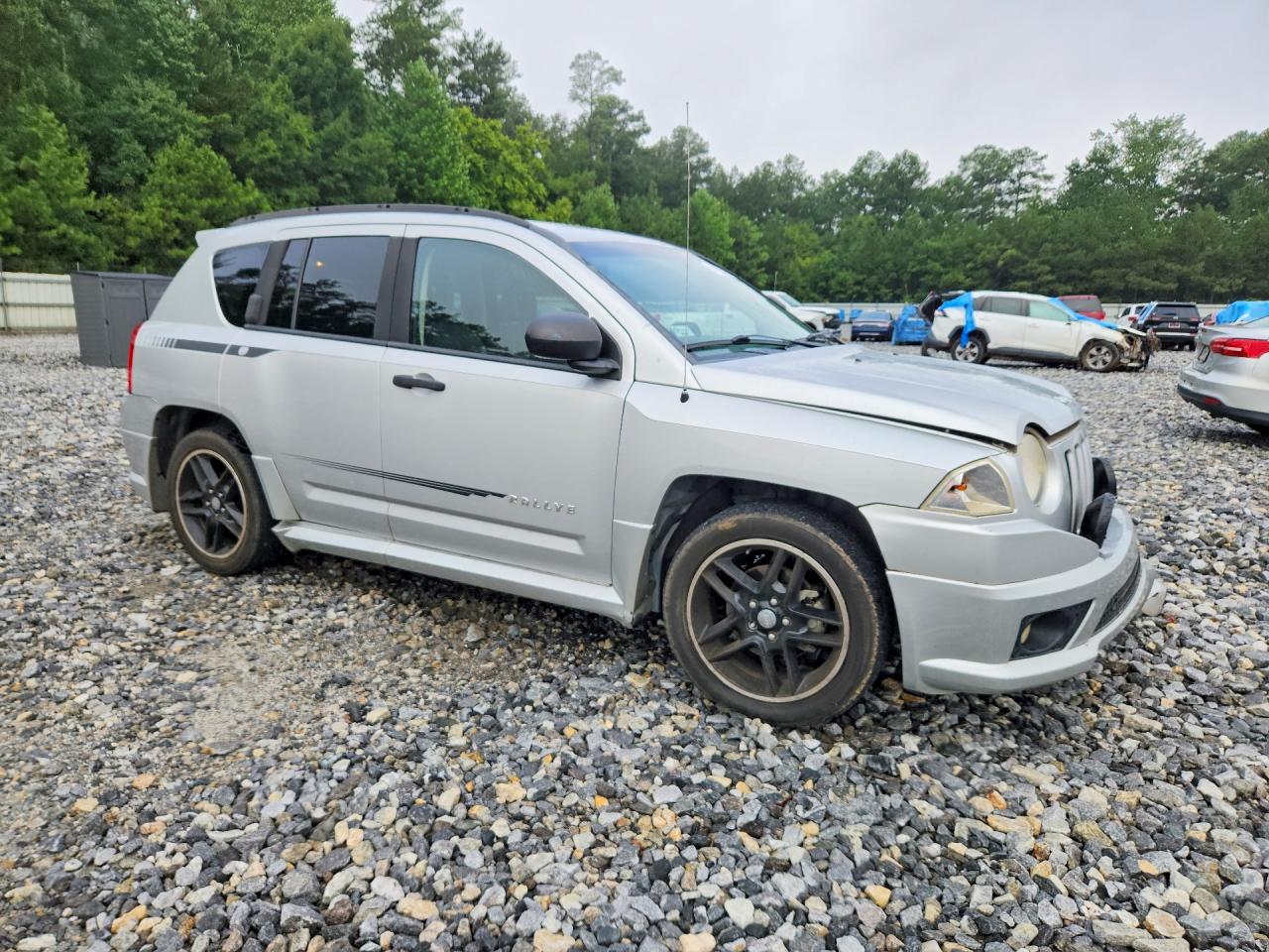 2007 Jeep Compass Silver vin: 1J8FT47W47D359088