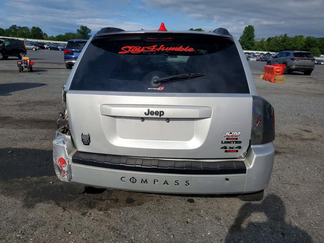 2007 Jeep Compass Silver vin: 1J8FT47W87D112463