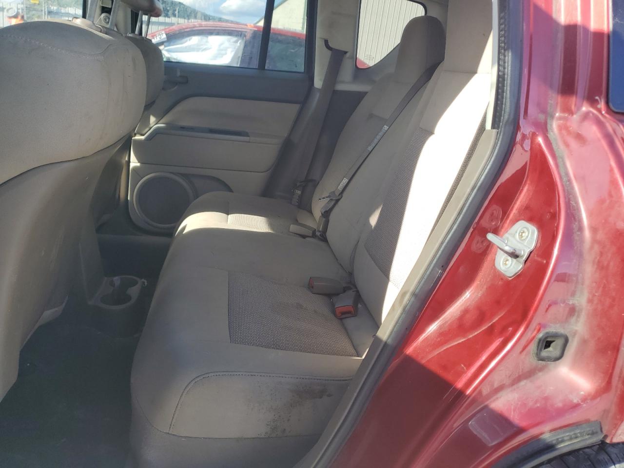 2007 Jeep Compass Maroon vin: 1J8FT47W87D153739