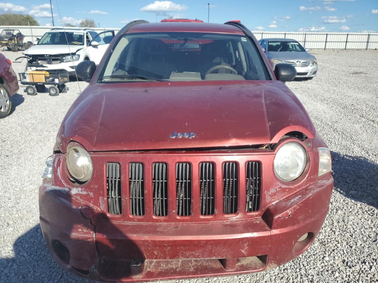 2007 Jeep Compass Maroon vin: 1J8FT47W87D153739