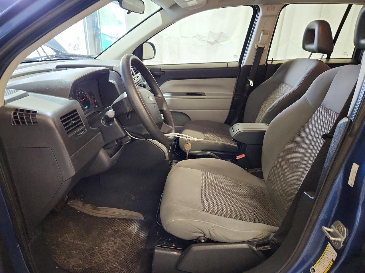 2007 Jeep Compass Синий vin: 1J8FT47W97D200275