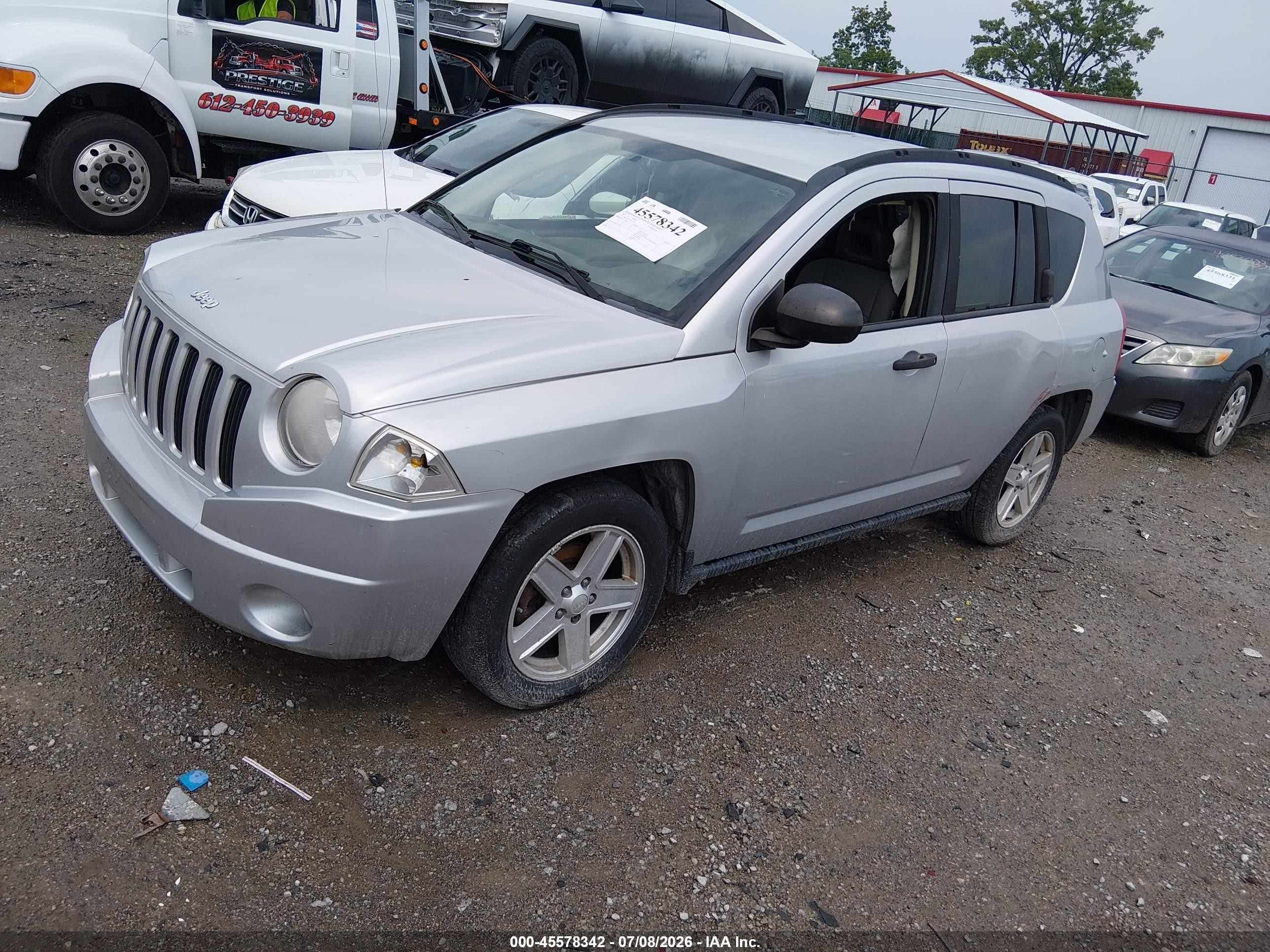 2007 Jeep Compass Sport Silver vin: 1J8FT47WX7D119642