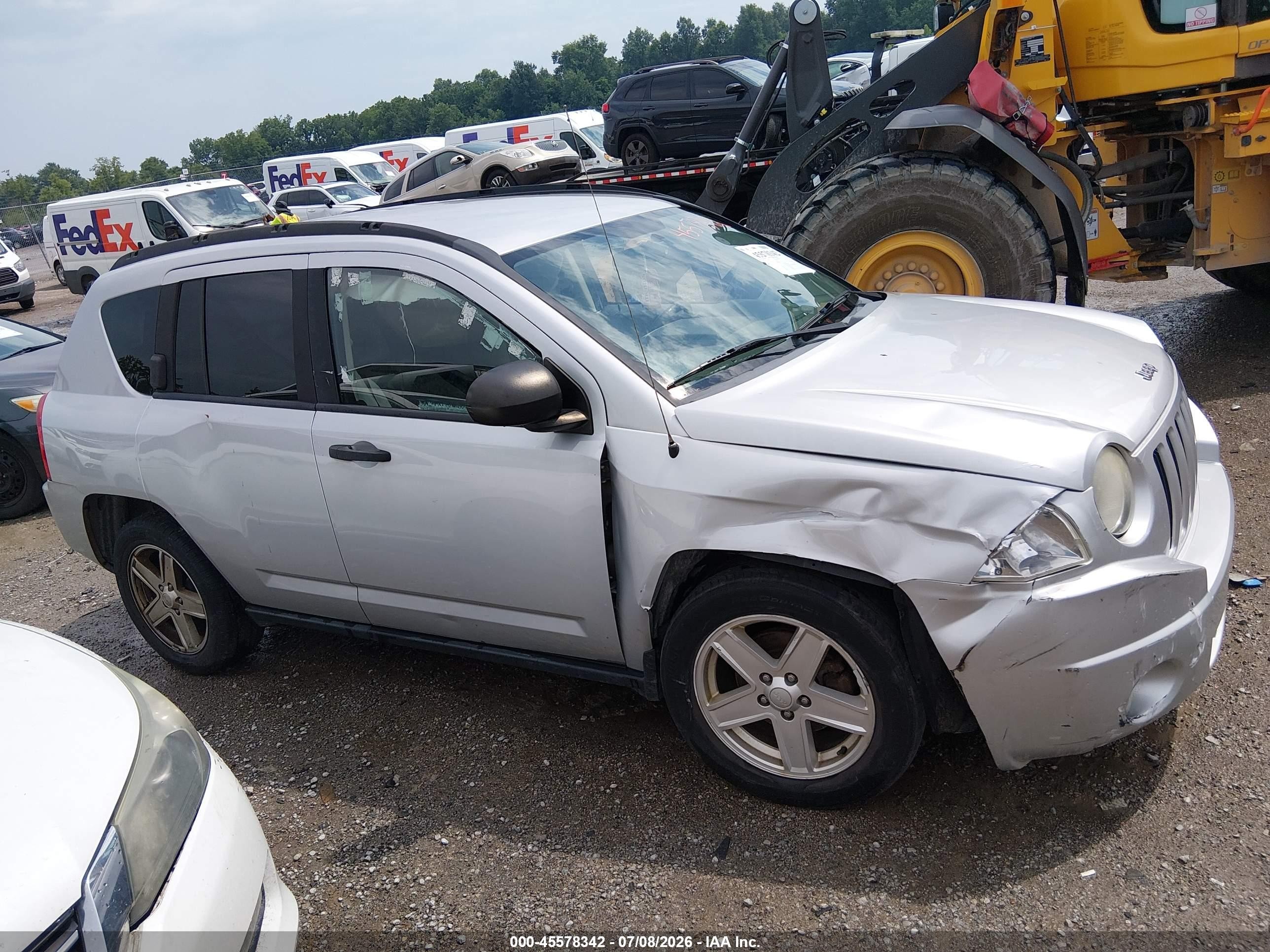 2007 Jeep Compass Sport Silver vin: 1J8FT47WX7D119642