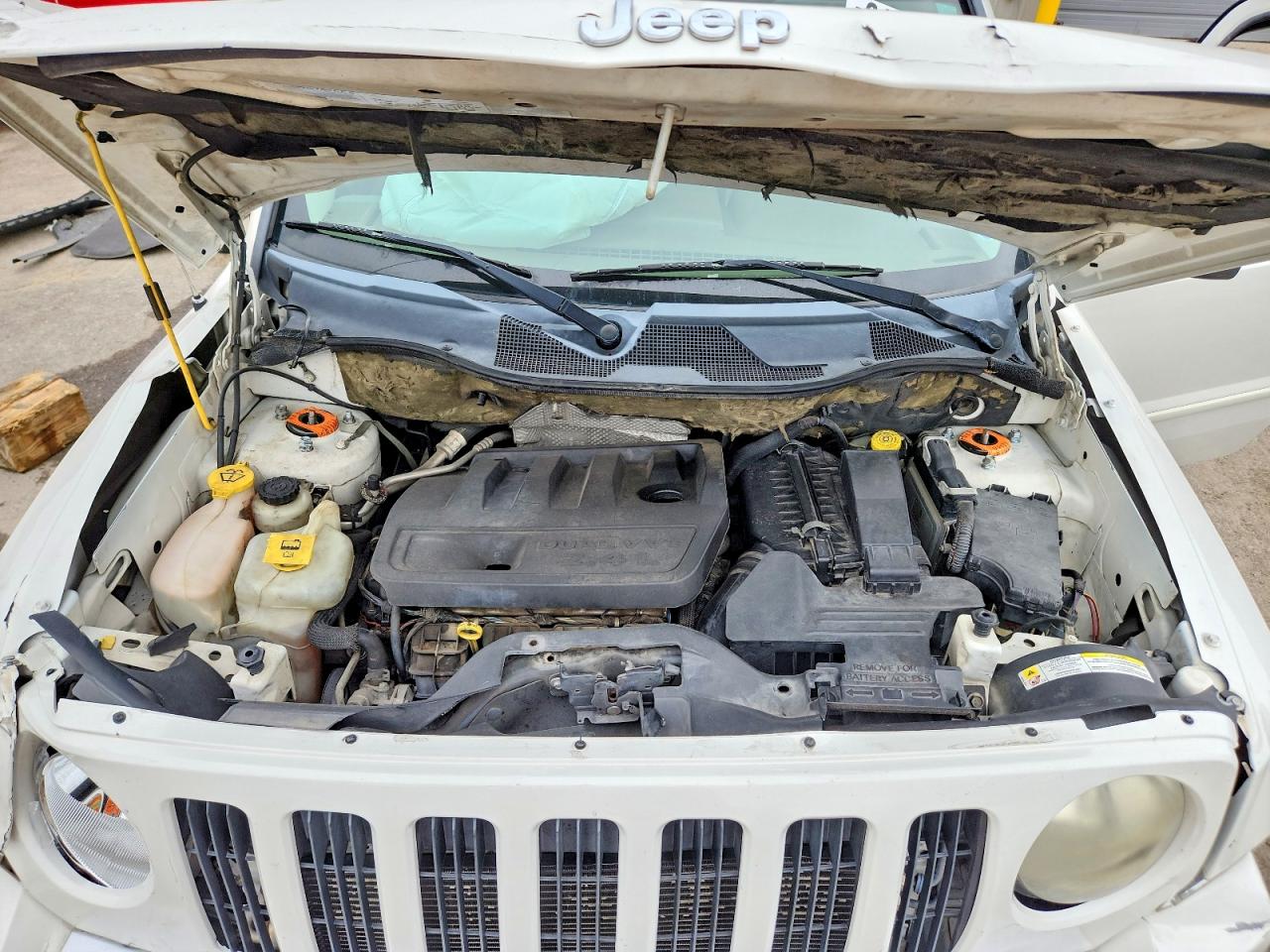 2007 Jeep Patriot Limited Белый vin: 1J8FT48W27D398079