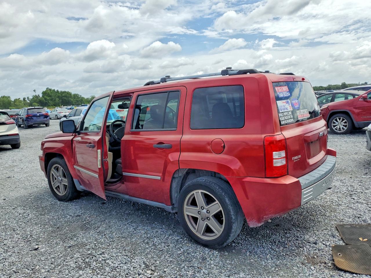 2008 Jeep Patriot Limited Burgundy vin: 1J8FT48W48D520717