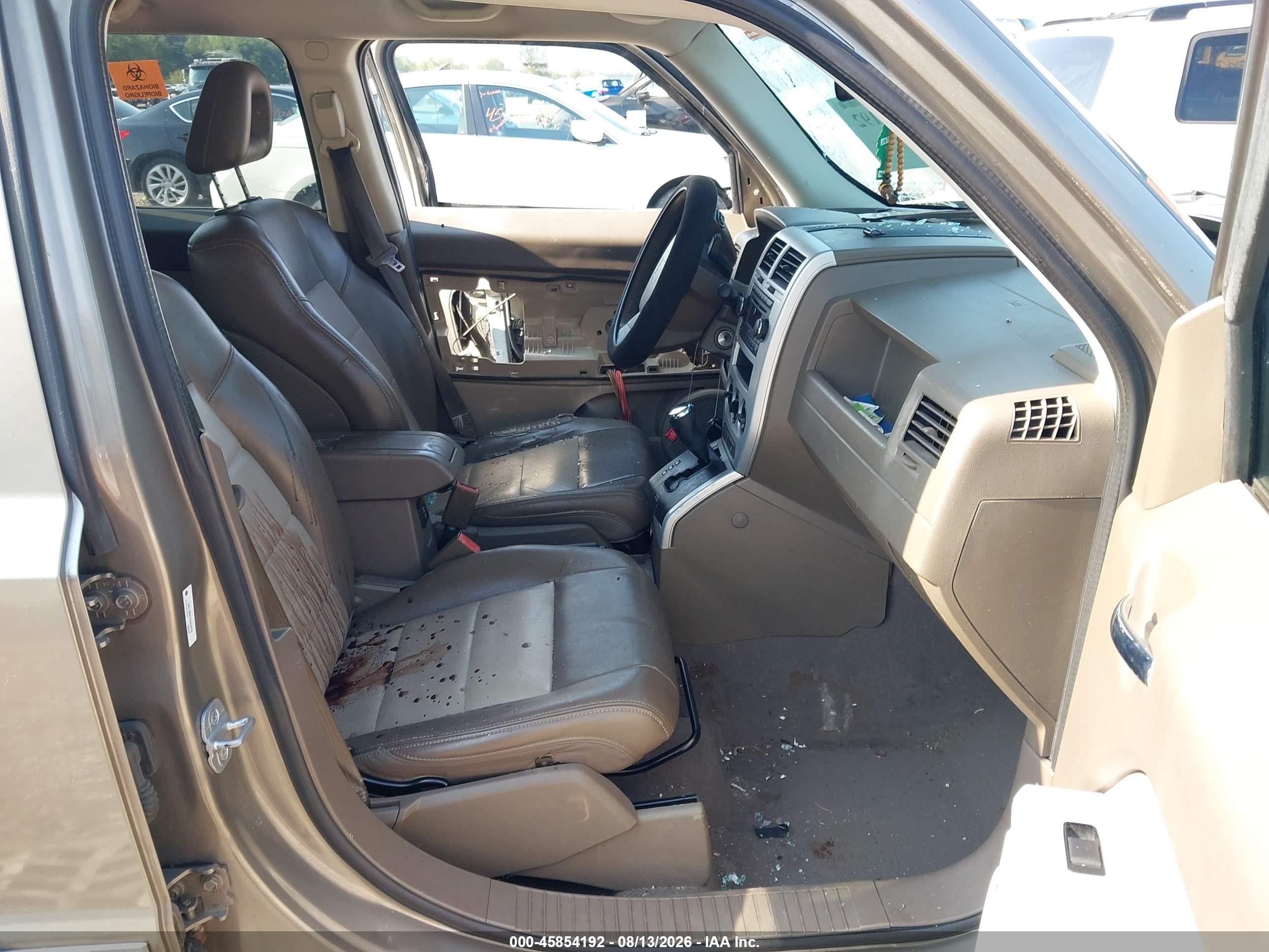 2008 Jeep Patriot Limited Gold vin: 1J8FT48W78D558233